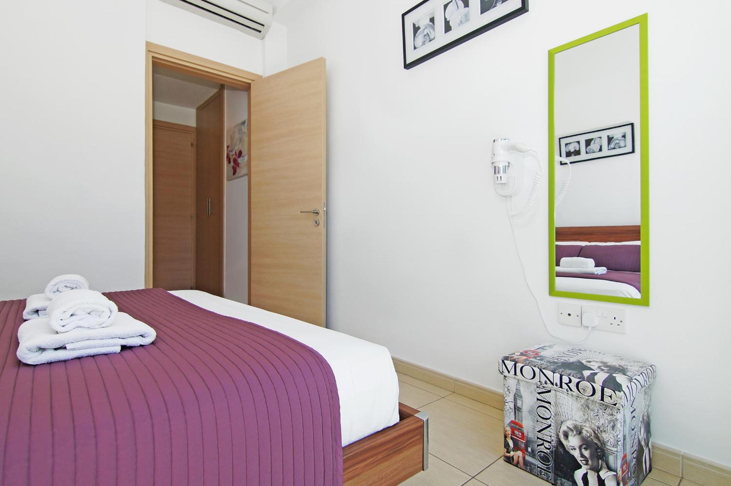 Calypso - Coralli Beachfront Apartment