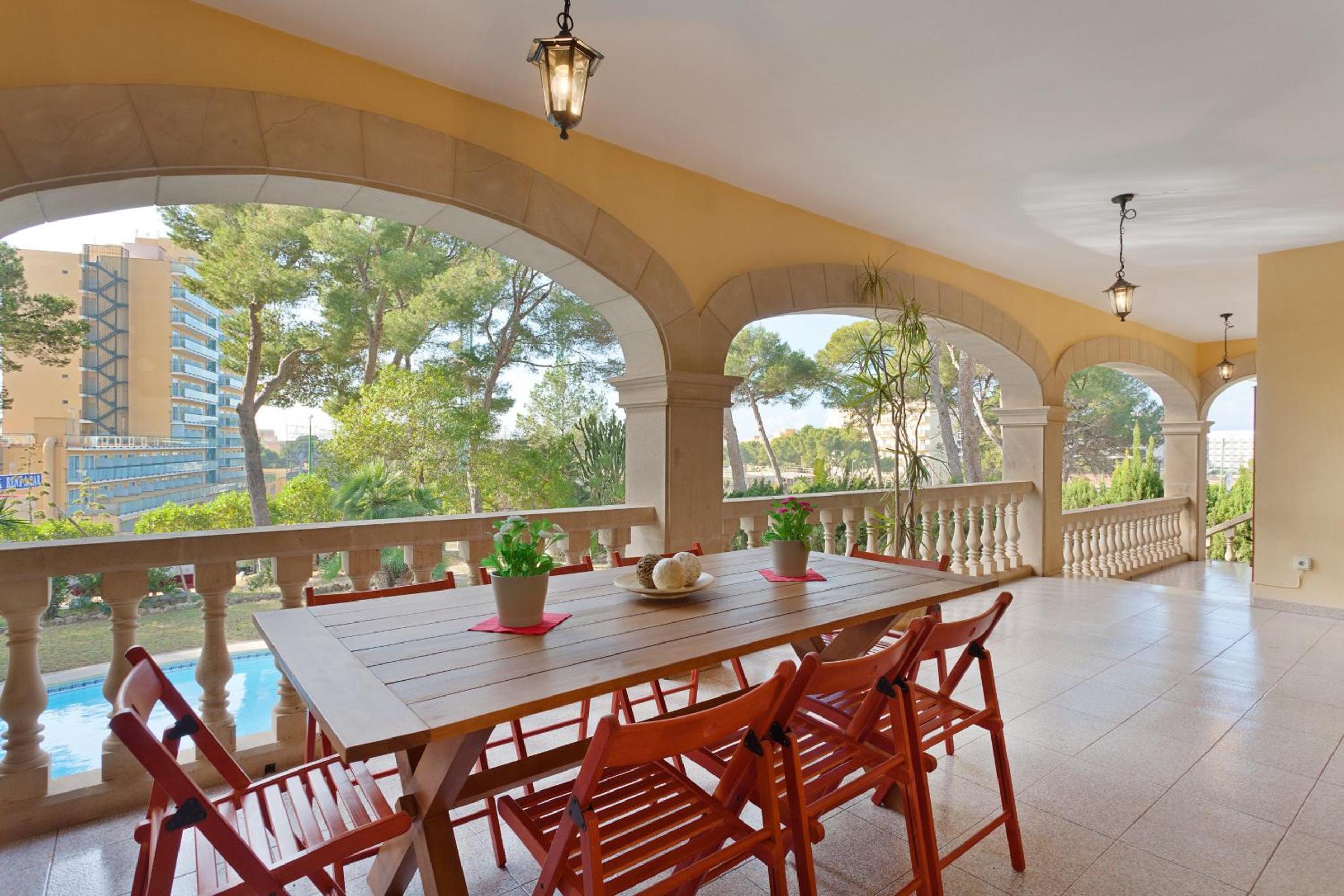 Villa Tossals view 3
