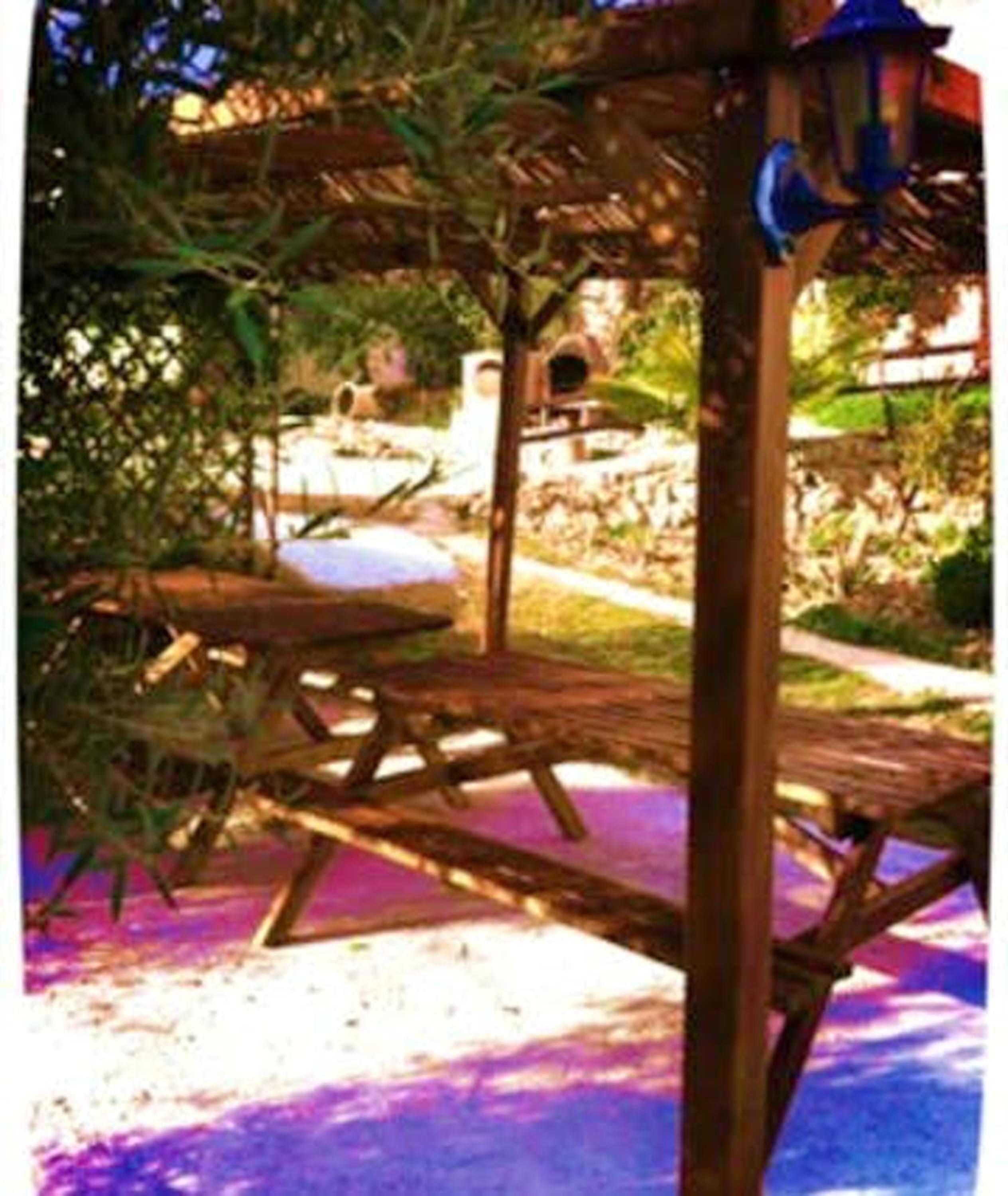 Elegant Villa in Granada with Pool and Garden view 4