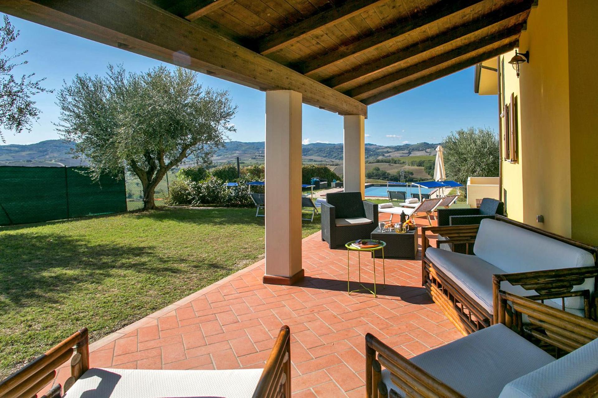 Villa Candelara - Property Image 37