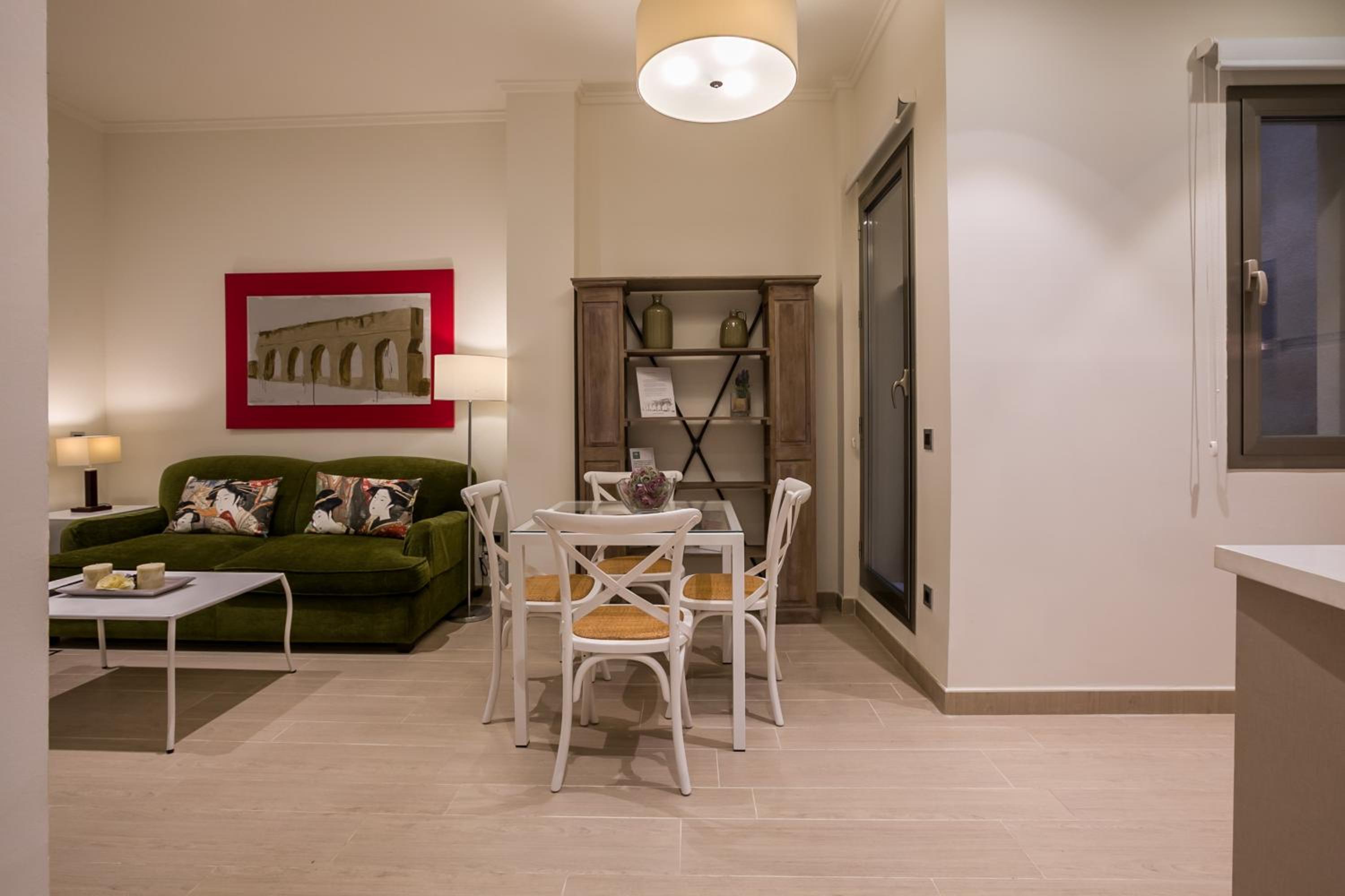 Welldone Cathedral Suites