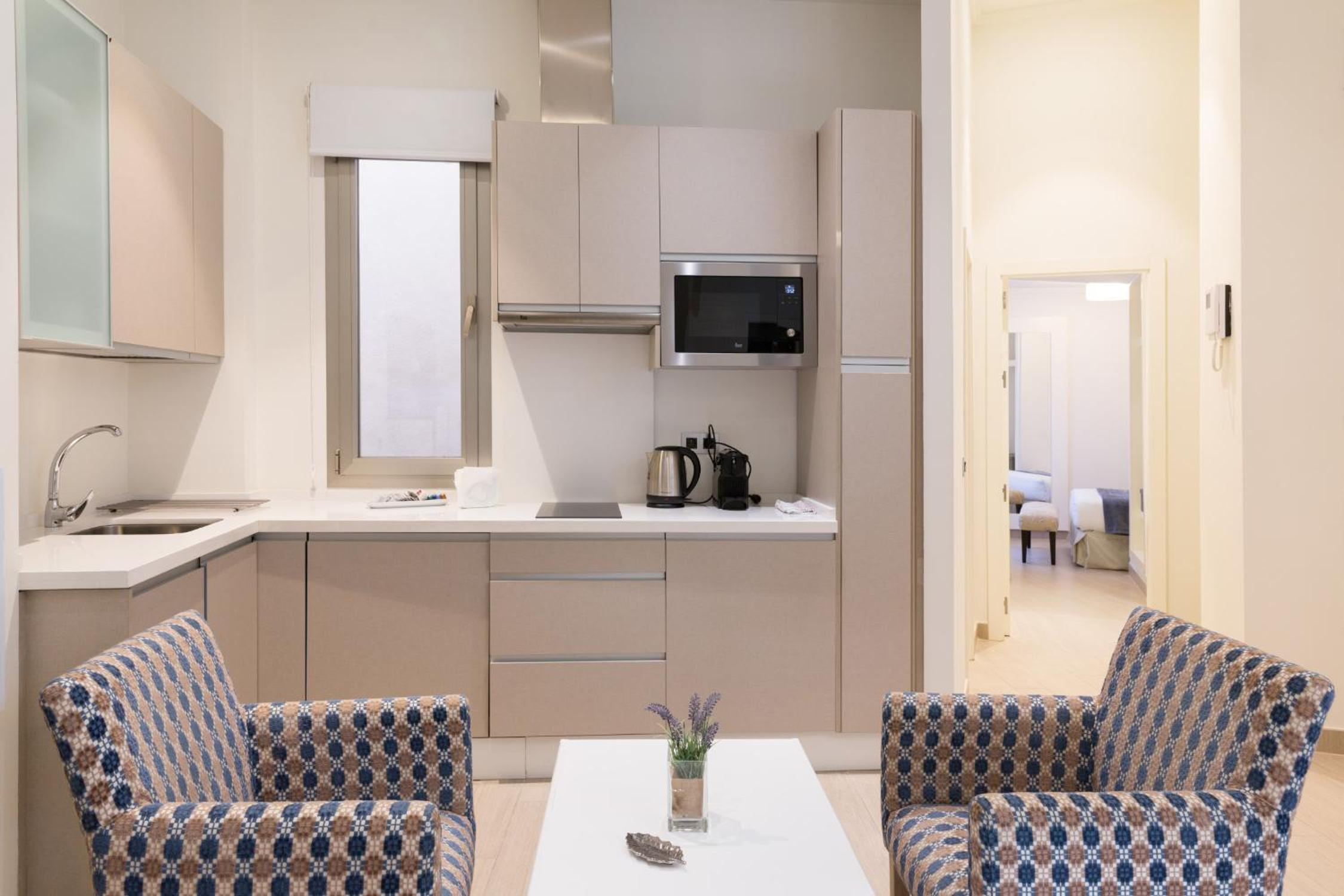 Welldone Cathedral Suites