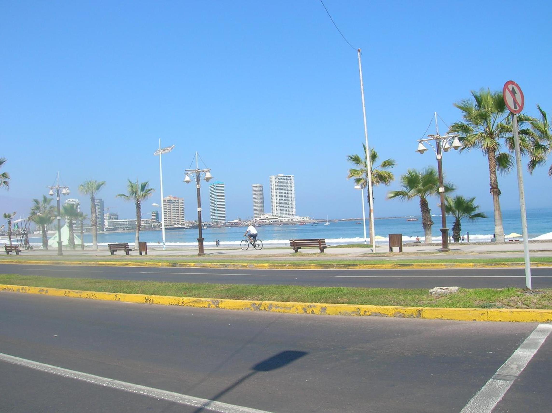 Iquique Beachfront -frente a playa Cavancha-