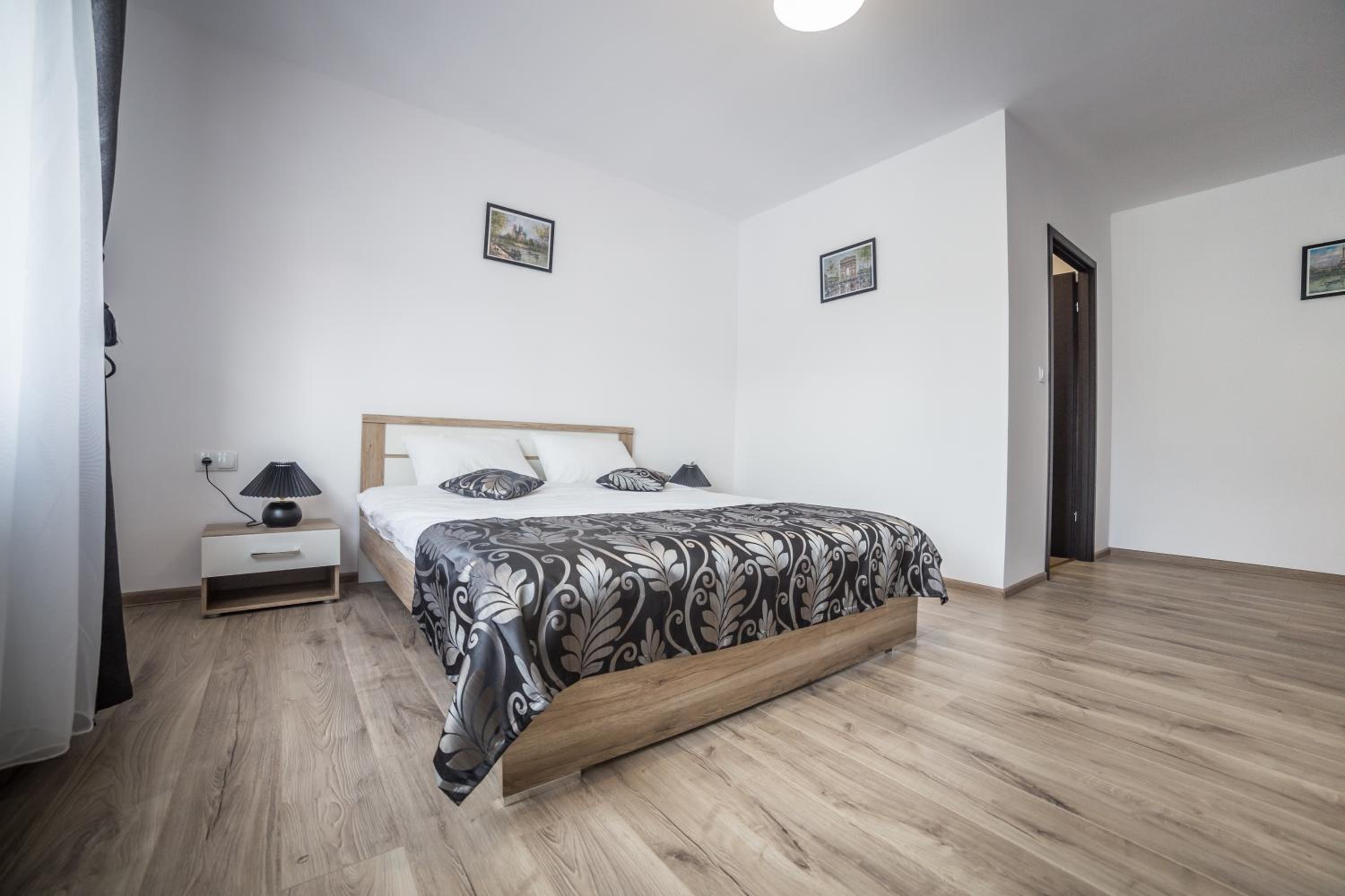 Manuela Residence