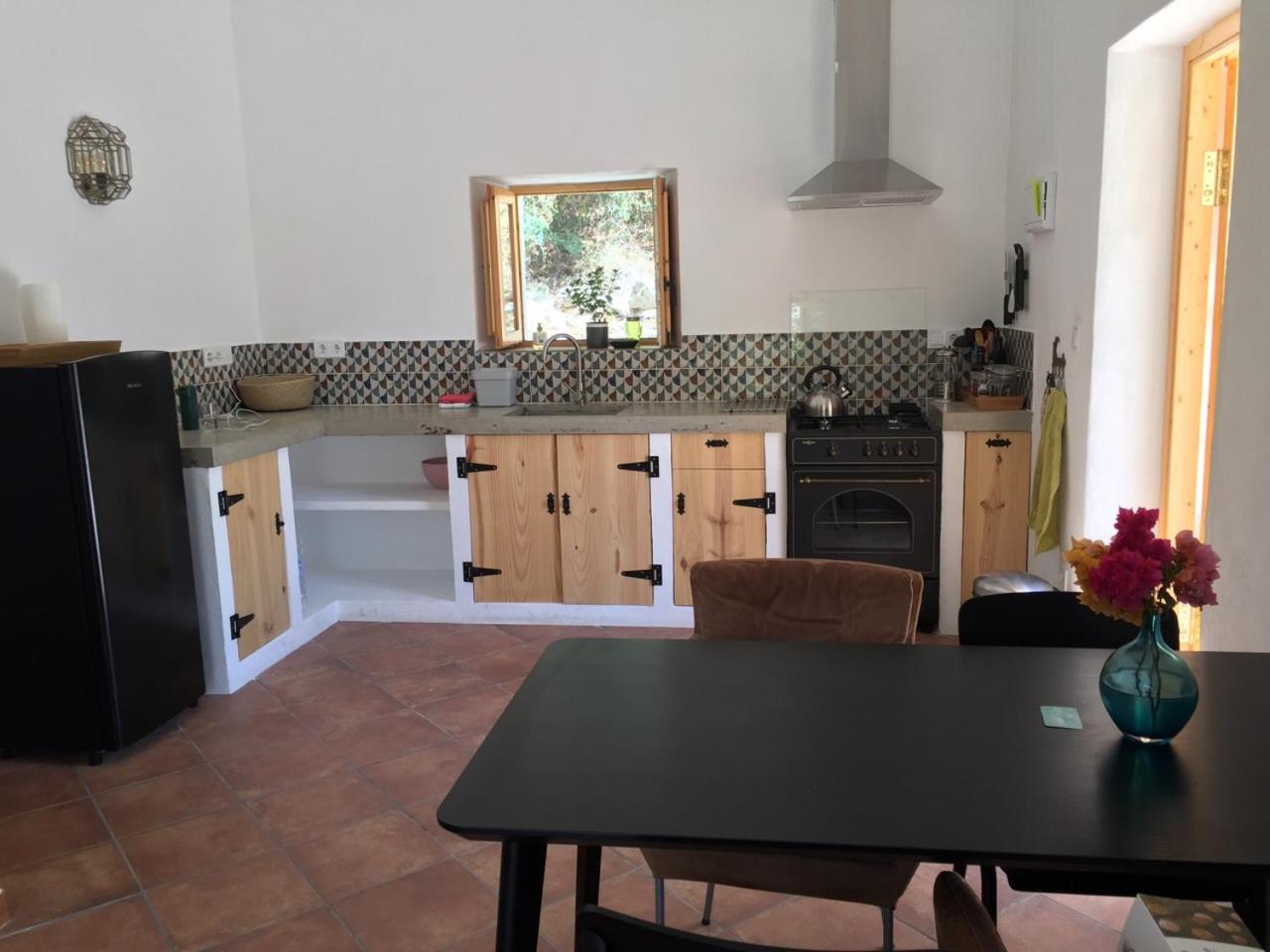 Cortijo Jamaica - Off Grid Paradise - Costa Tropical view 3