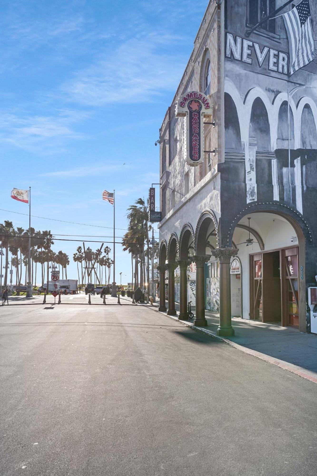 Samesun Venice Beach Hotel & Hostel