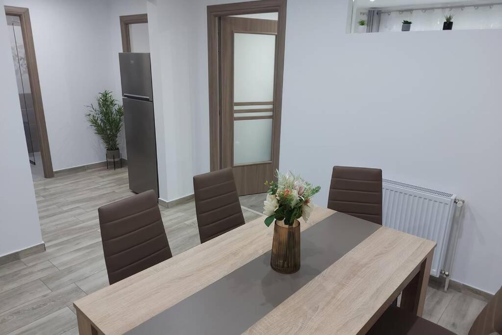 Hidden Apartment, apartamento lujoso en Miercurea-Ciuc