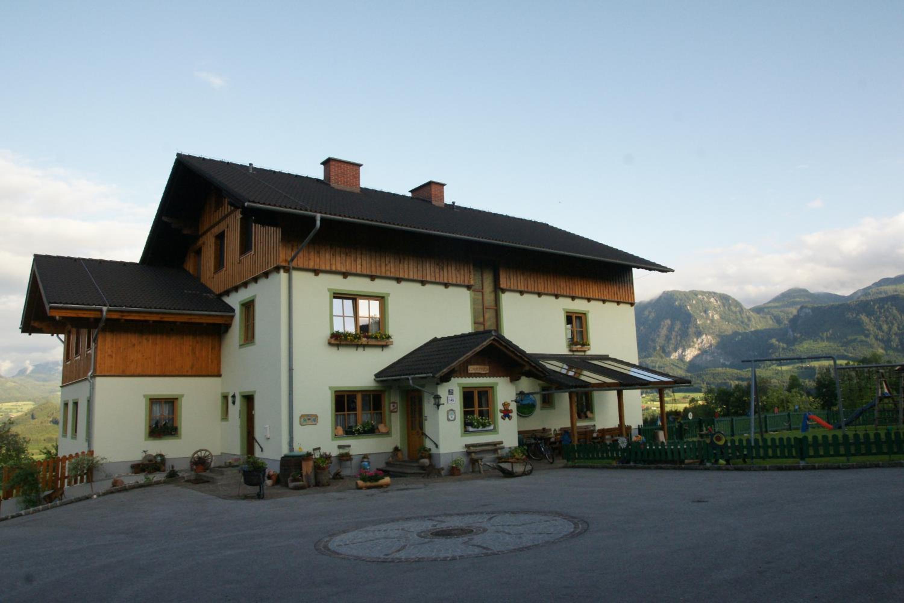 Photo 18