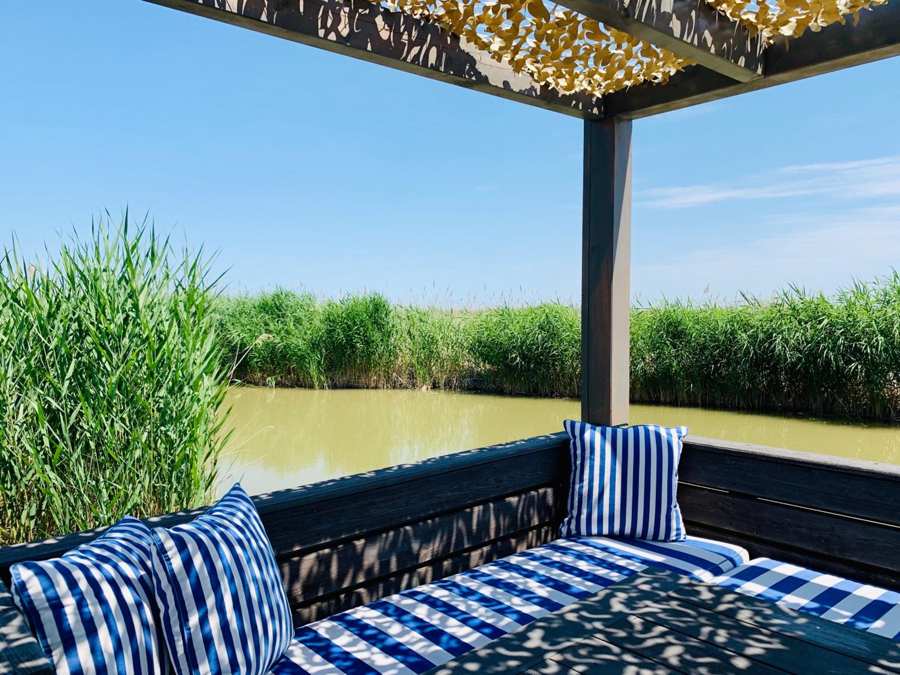 Seehütte Neusiedlersee inklusive Elektroboot