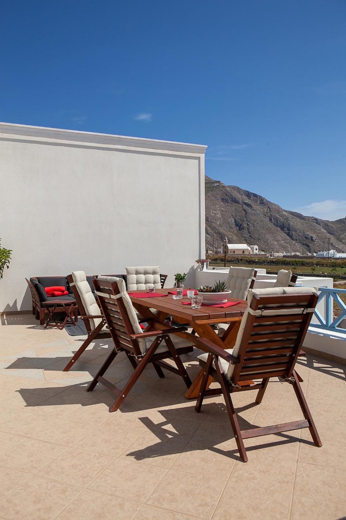 Sunrise Apartment Santorini