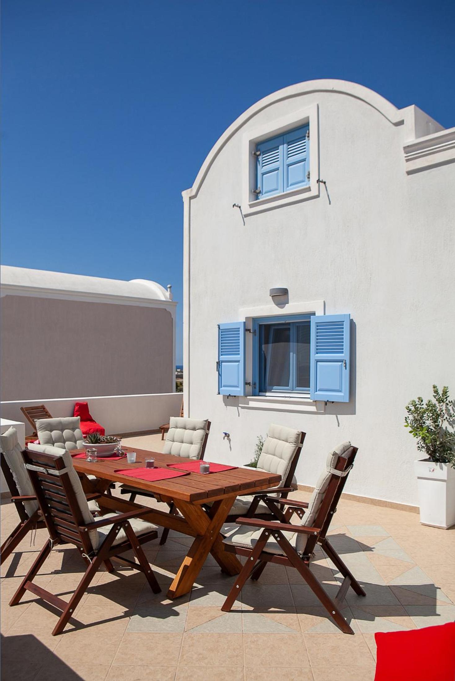 Sunrise Apartment Santorini