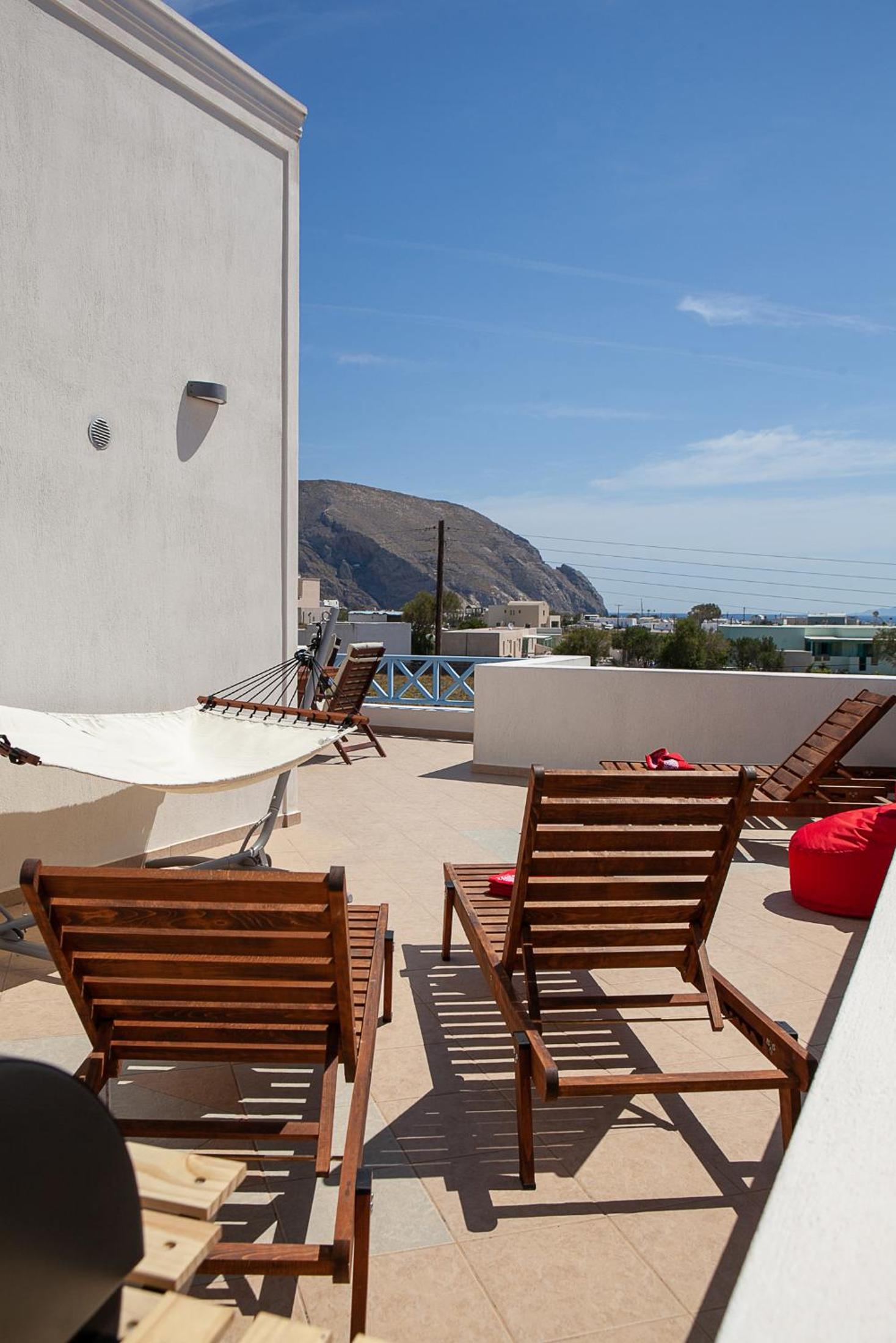 Sunrise Apartment Santorini