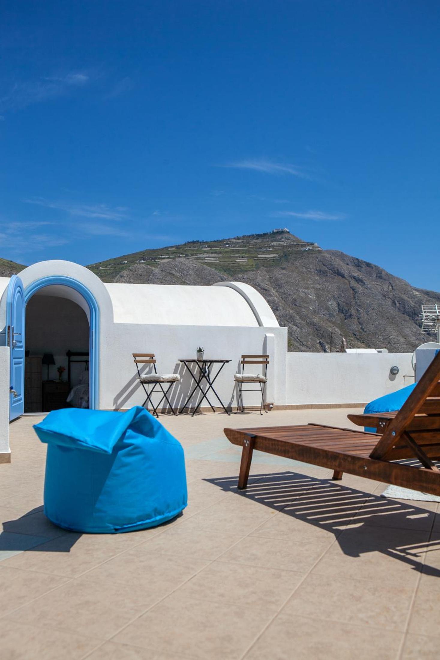 Sunrise Apartment Santorini