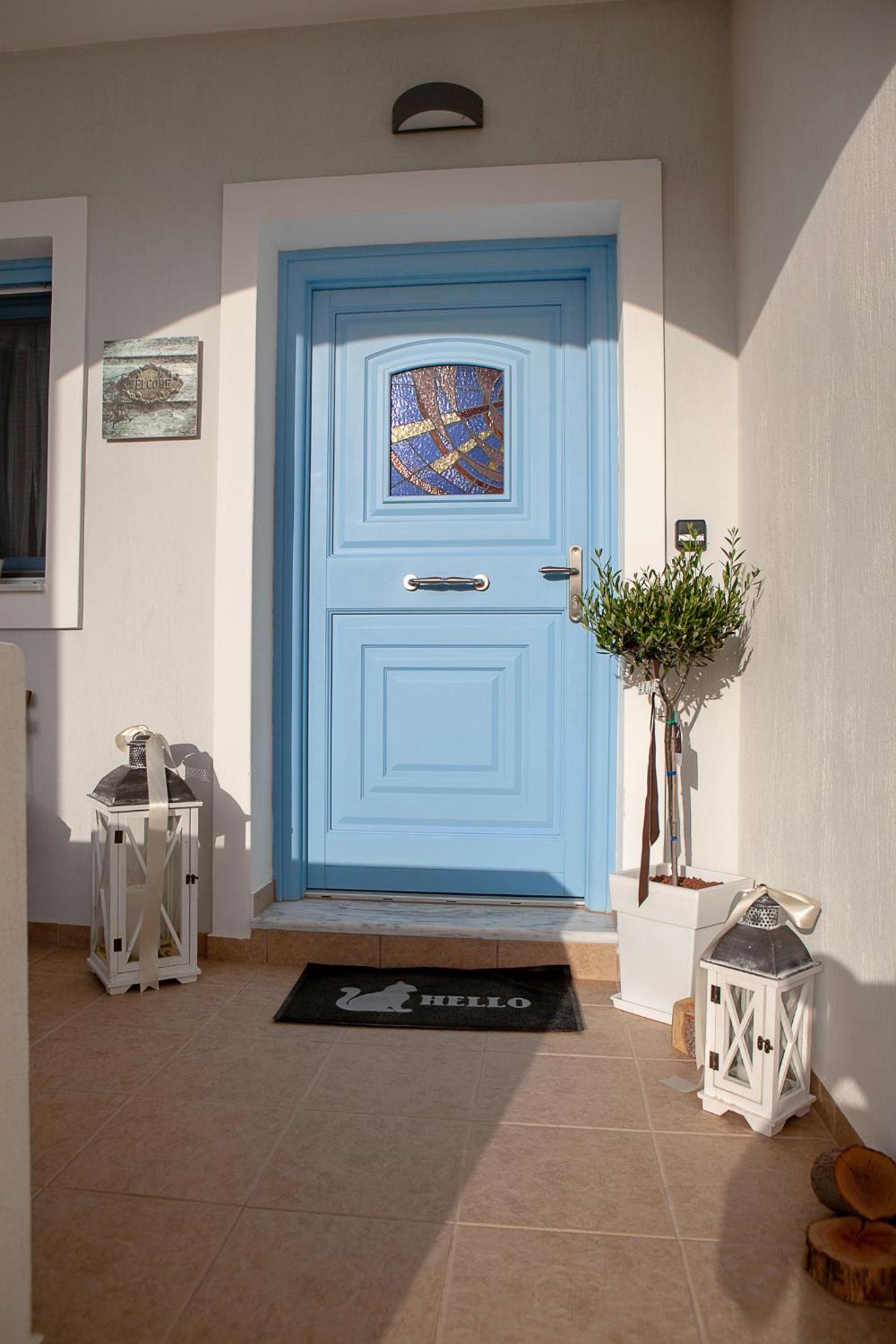 Sunrise Apartment Santorini