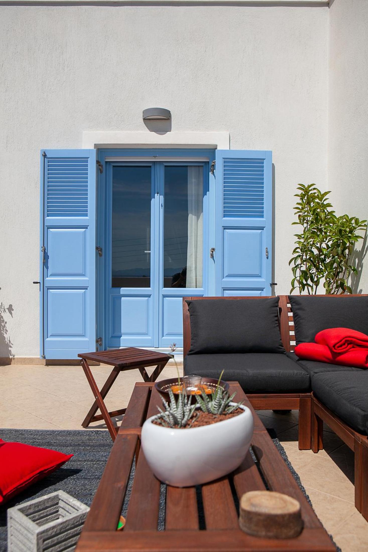 Sunrise Apartment Santorini