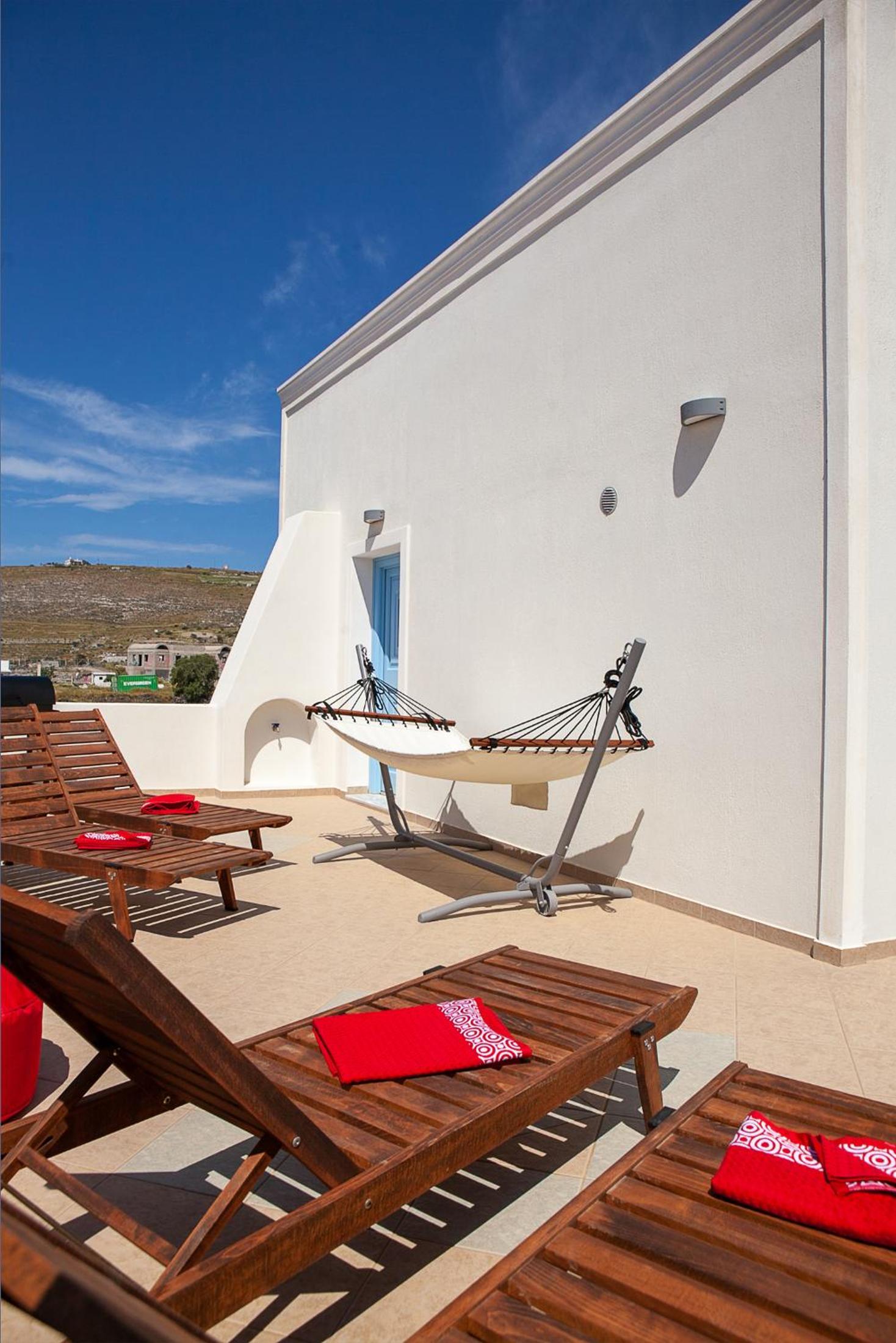 Sunrise Apartment Santorini