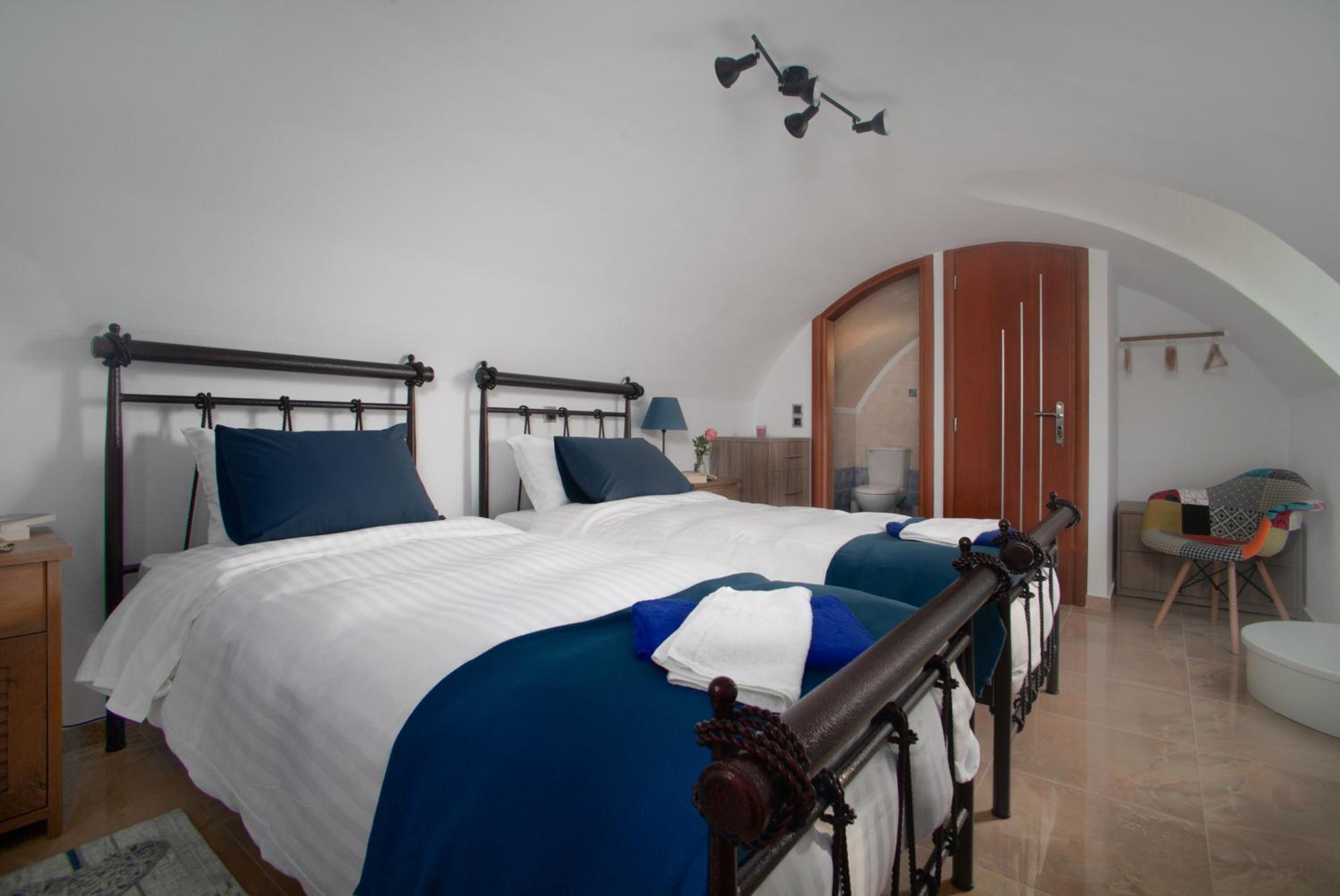 Sunrise Apartment Santorini