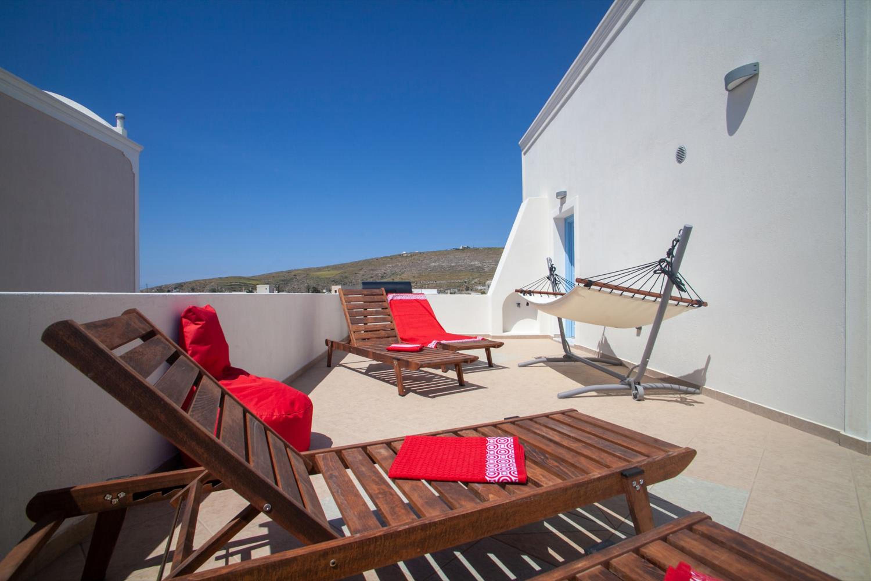 Sunrise Apartment Santorini