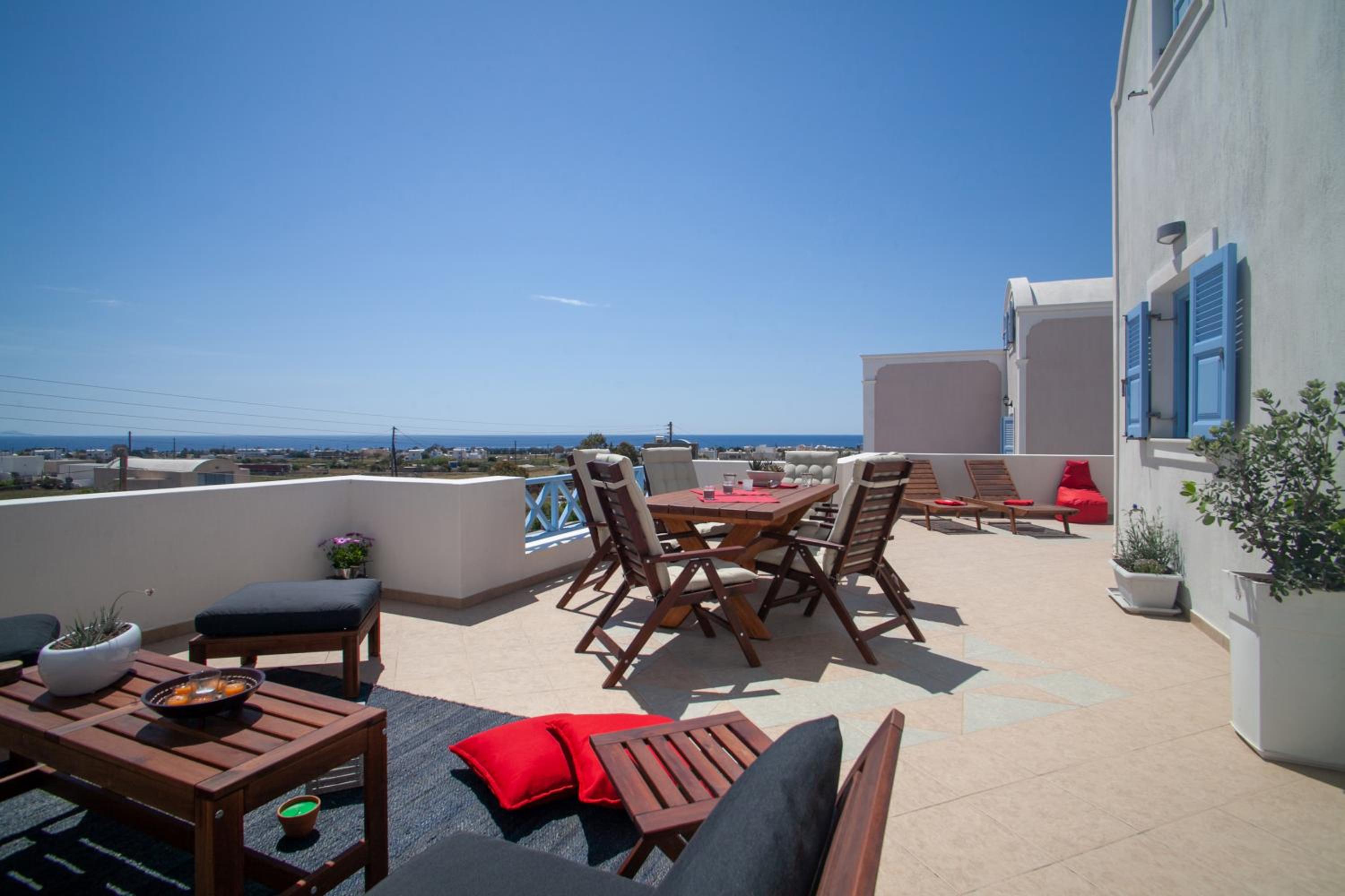 Sunrise Apartment Santorini
