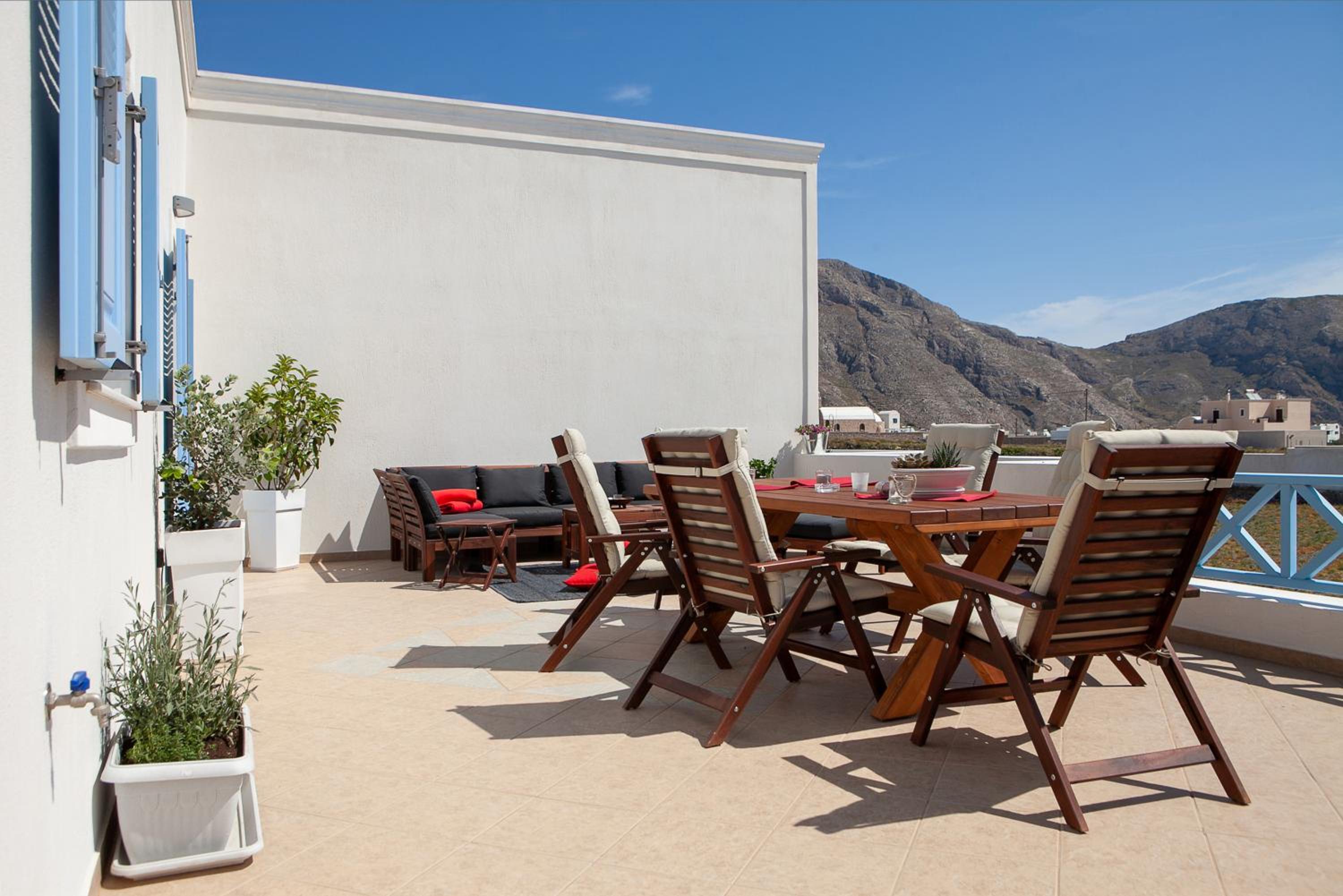 Sunrise Apartment Santorini
