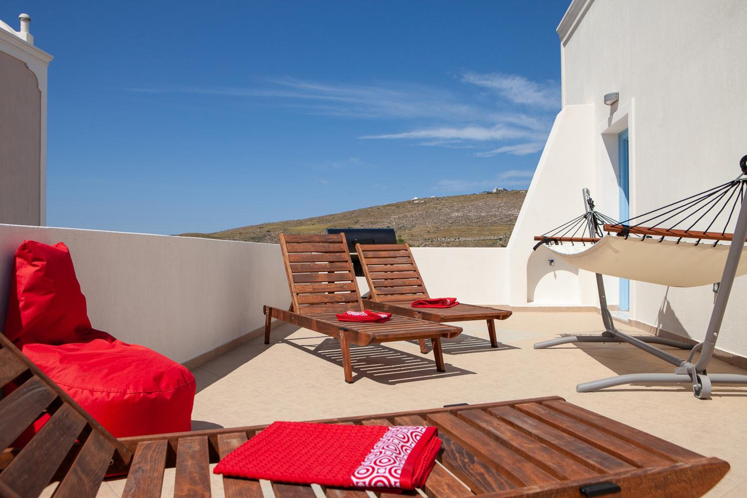Sunrise Apartment Santorini