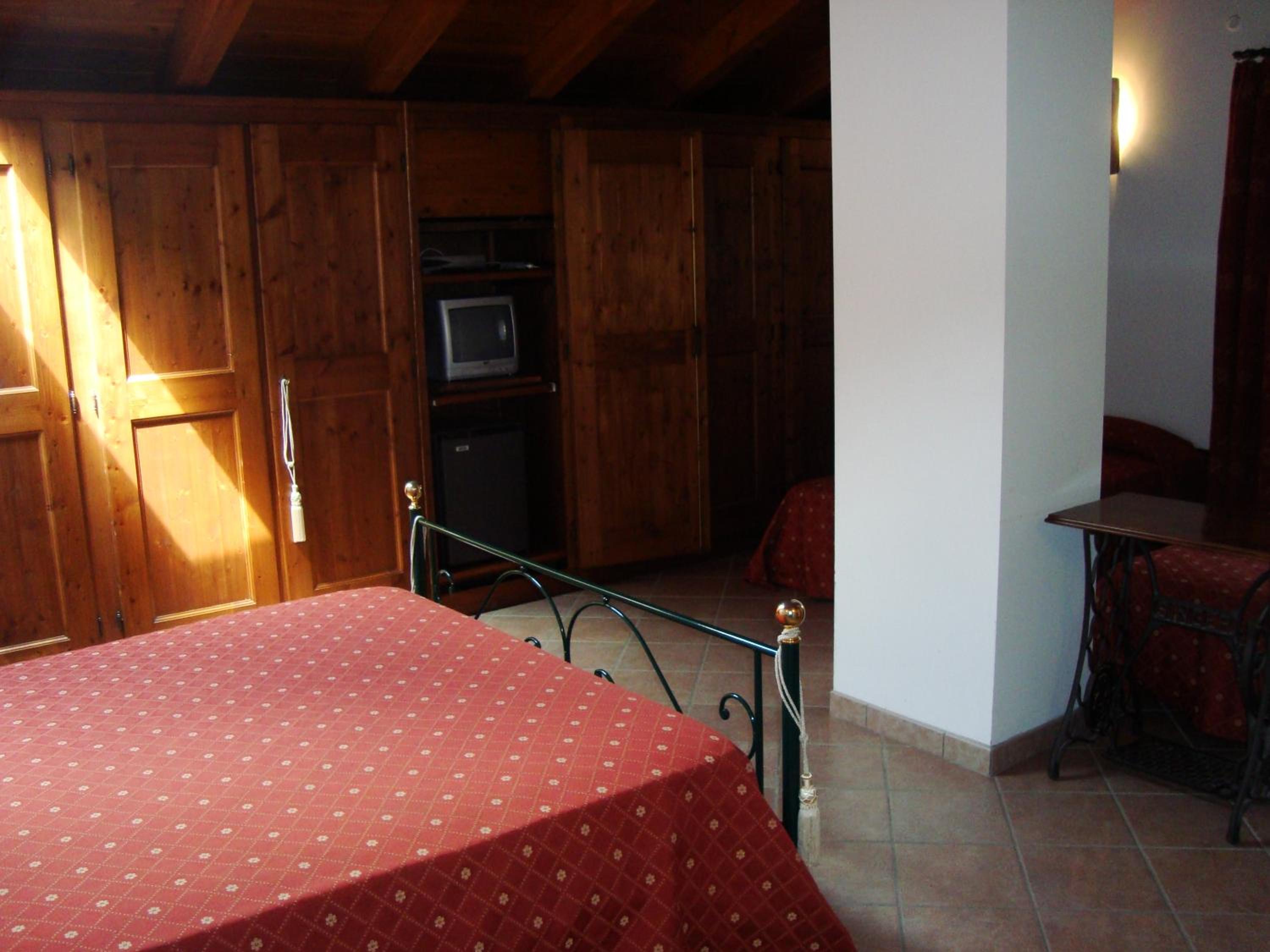 Photo 16