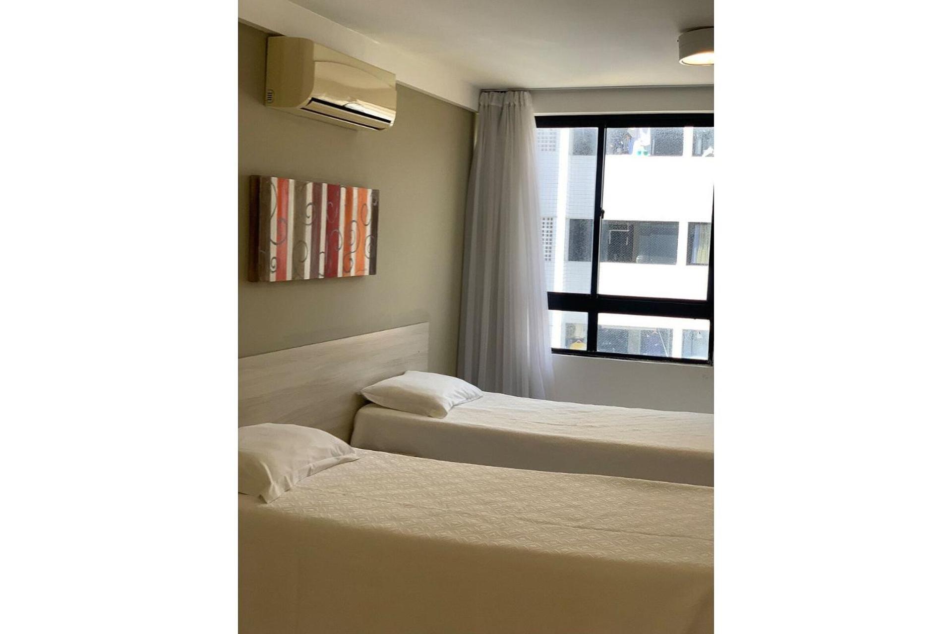Apartamento em Areia Preta com vista para o mar