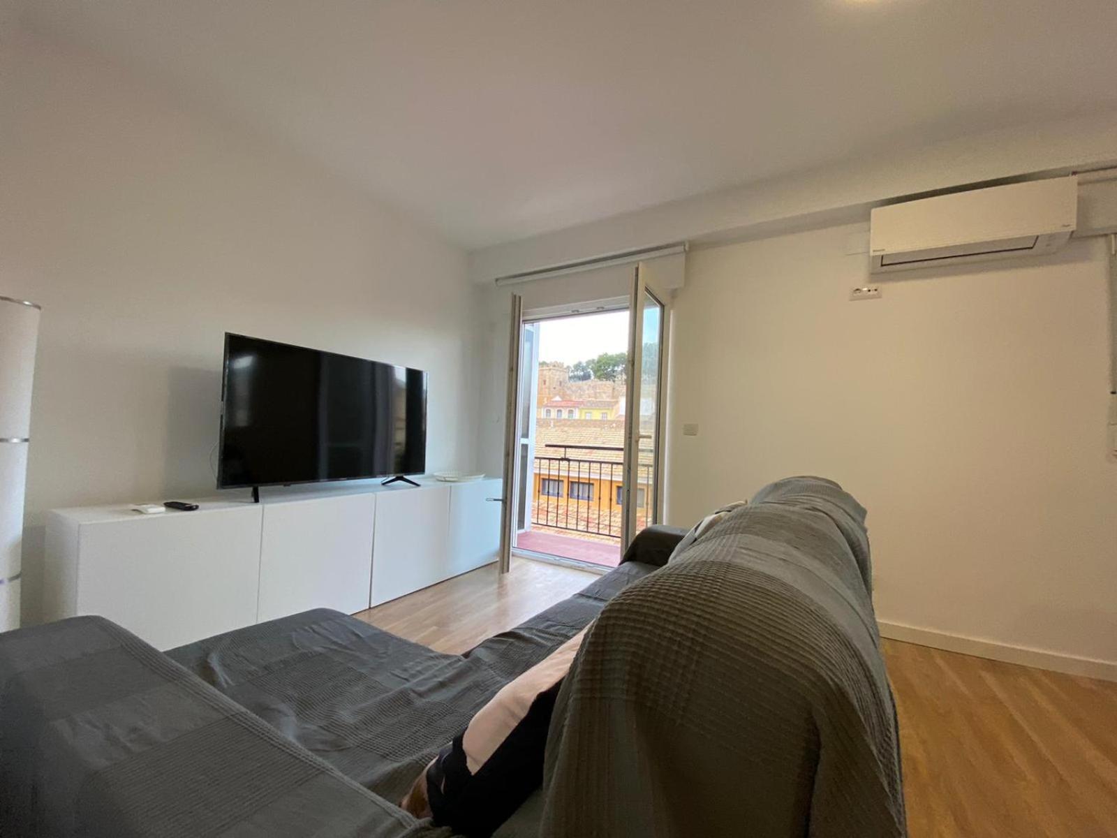 Hotel En pleno centro de Dénia con vistas al castillo!!! - Image 1