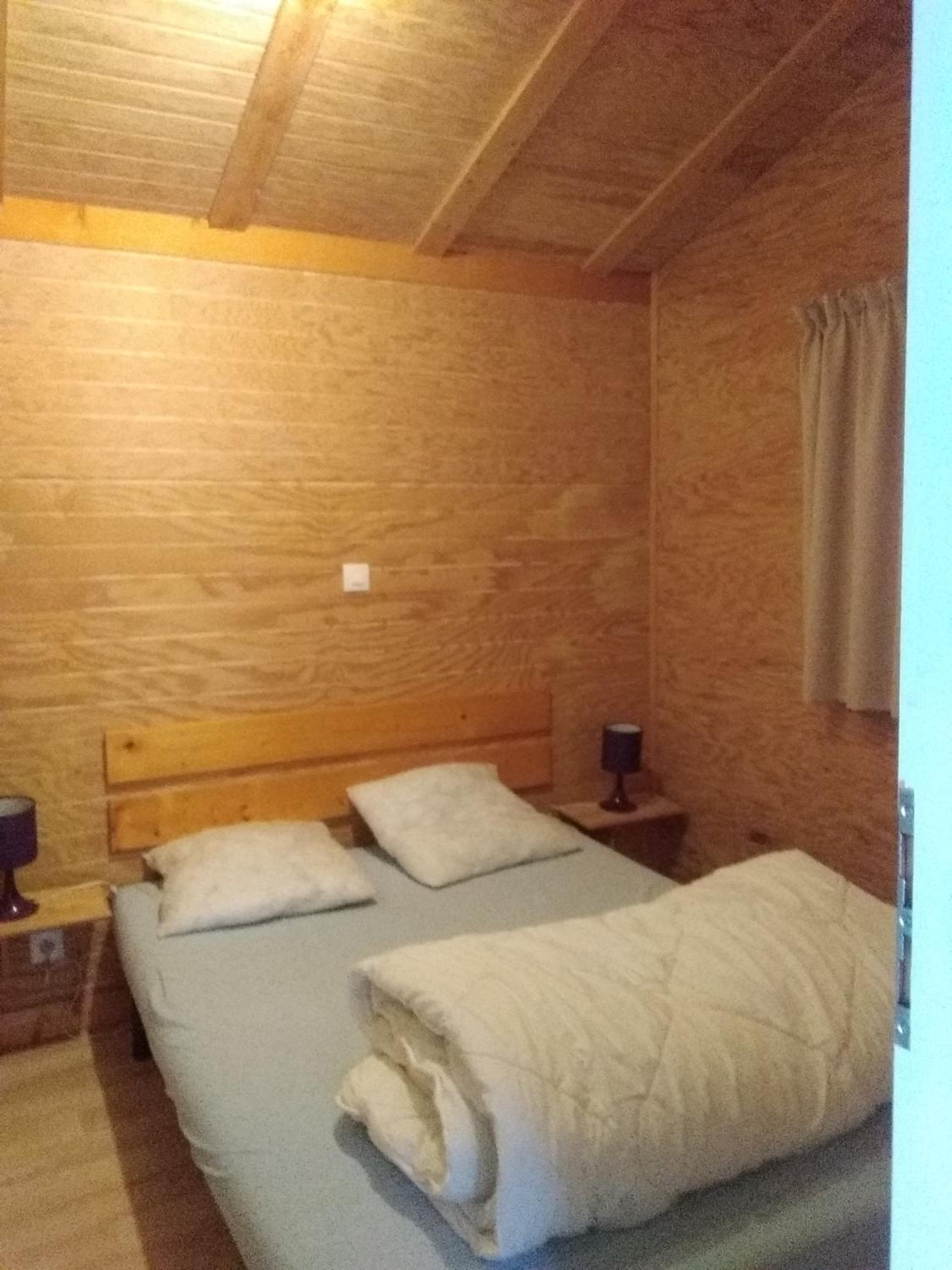 chalet du camping la Porte St Martin view 3
