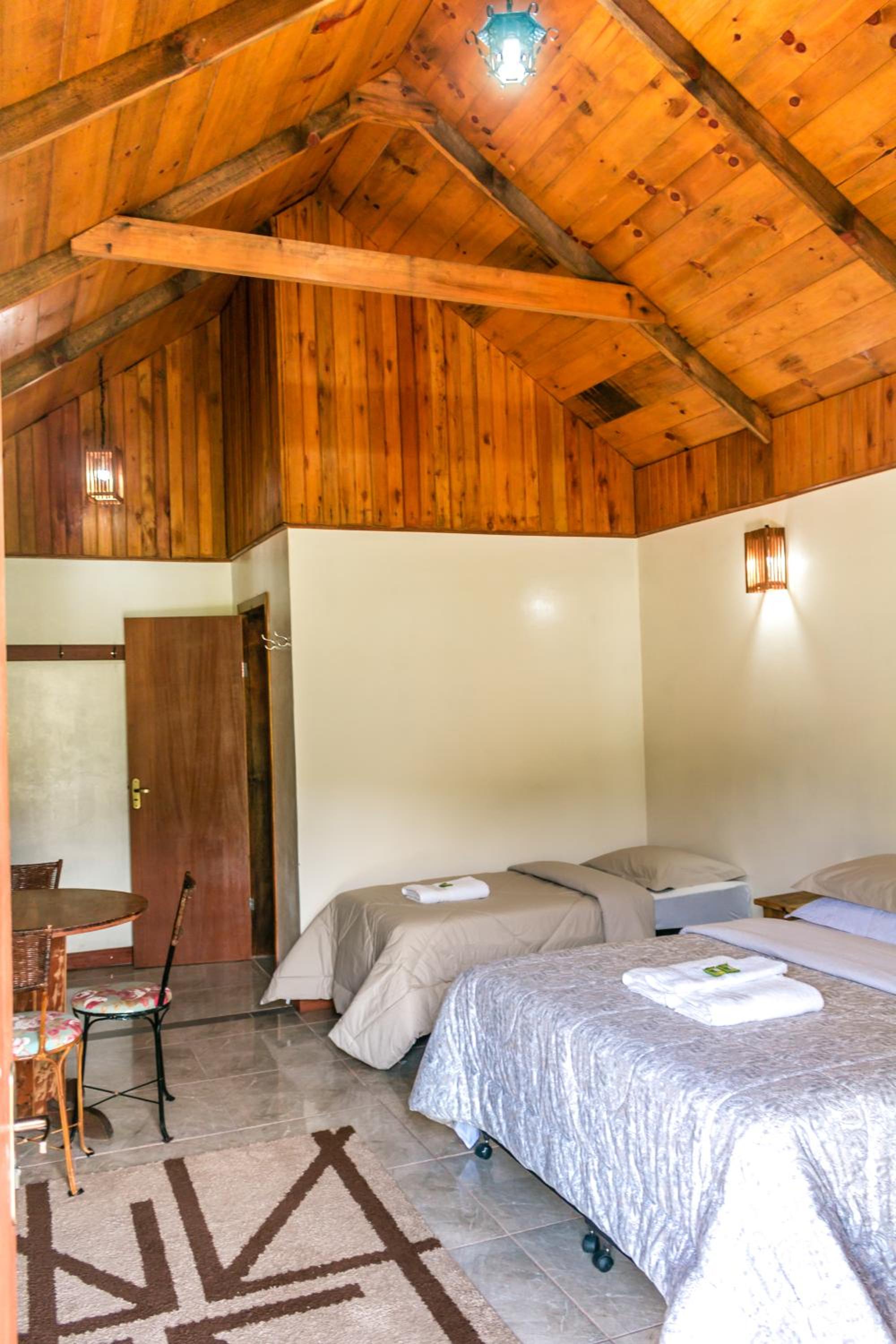 Pousada Rural Pavão - Suites e Chalés
