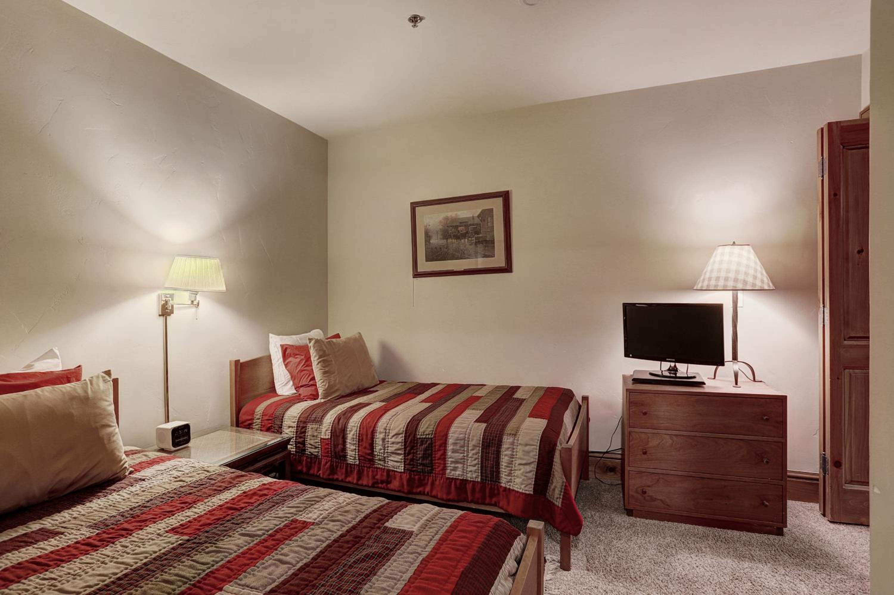 Beaver Creek Village - Property Image 35