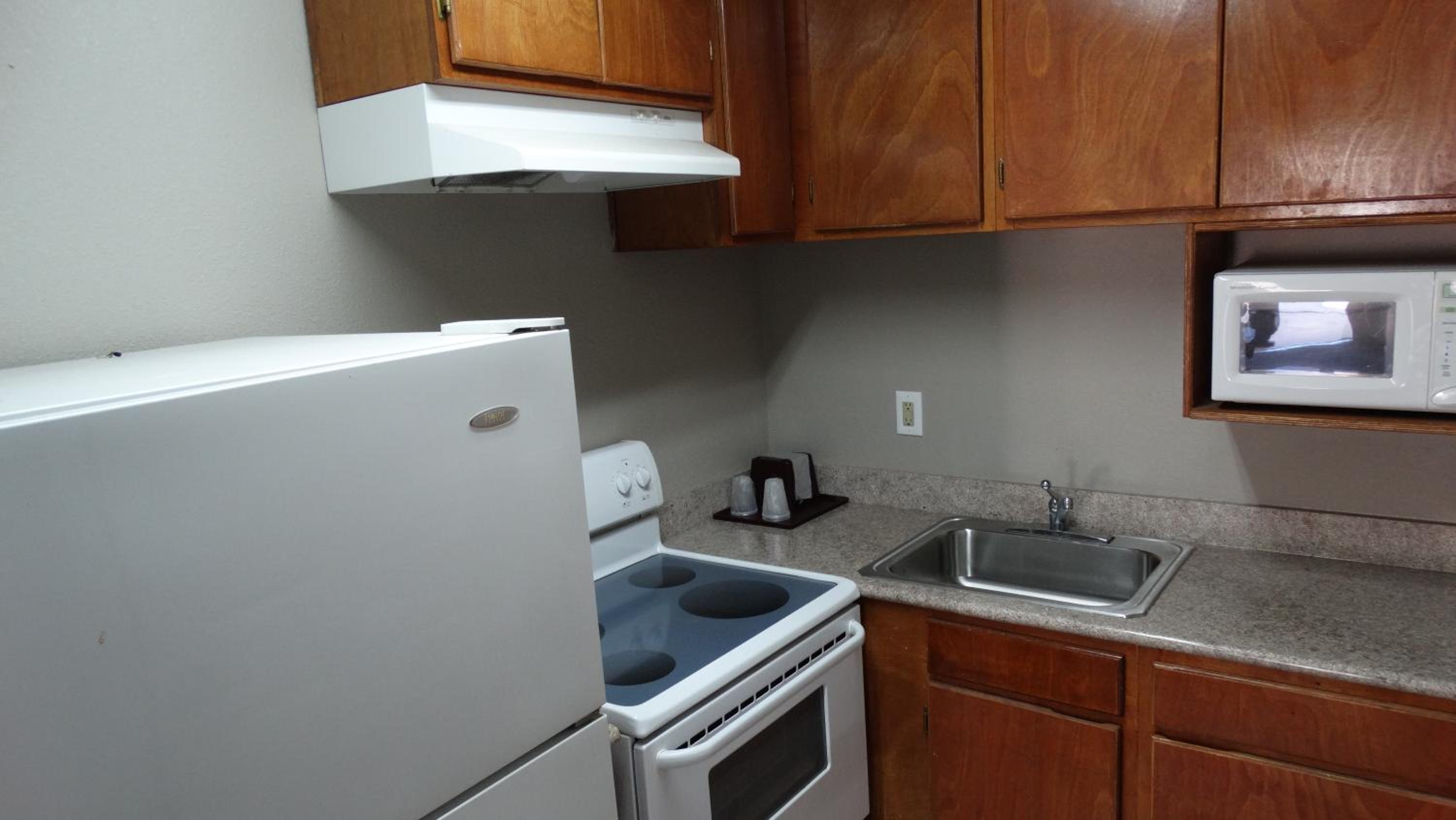 Regency Inn and Suites Humble - Property Image 5