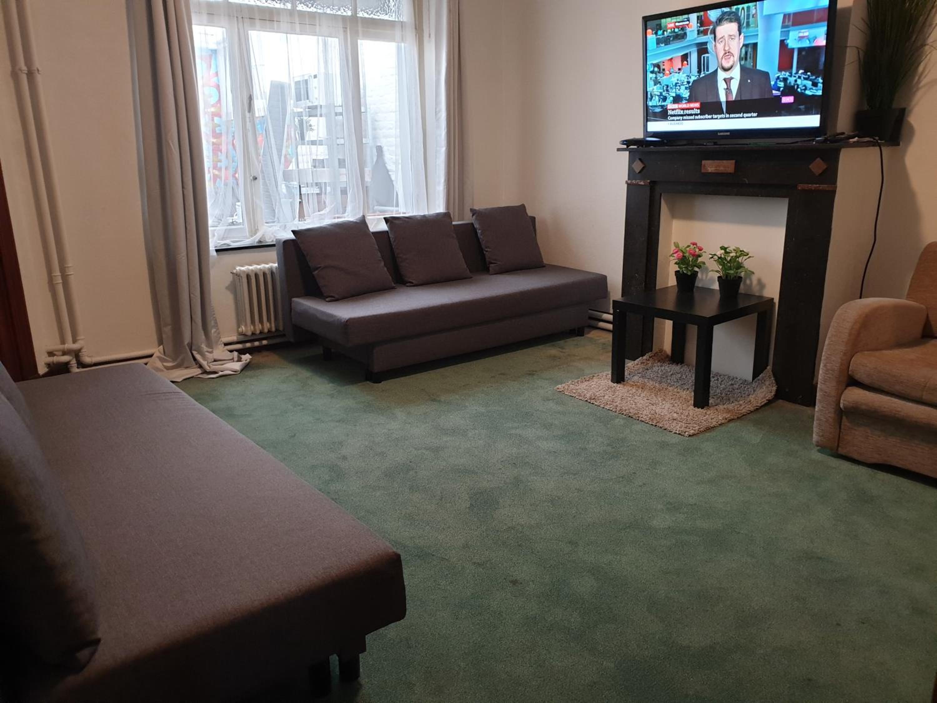 Near European District, 1-2 Bedroom Apartment.