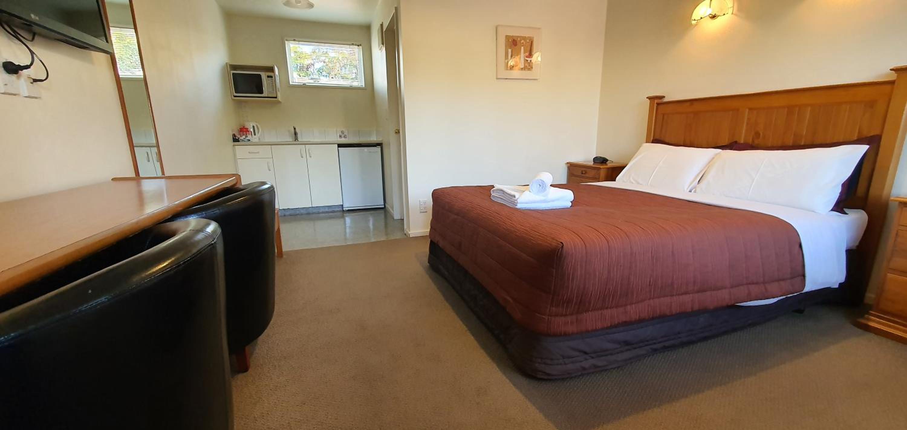 Rosewood Court Motel