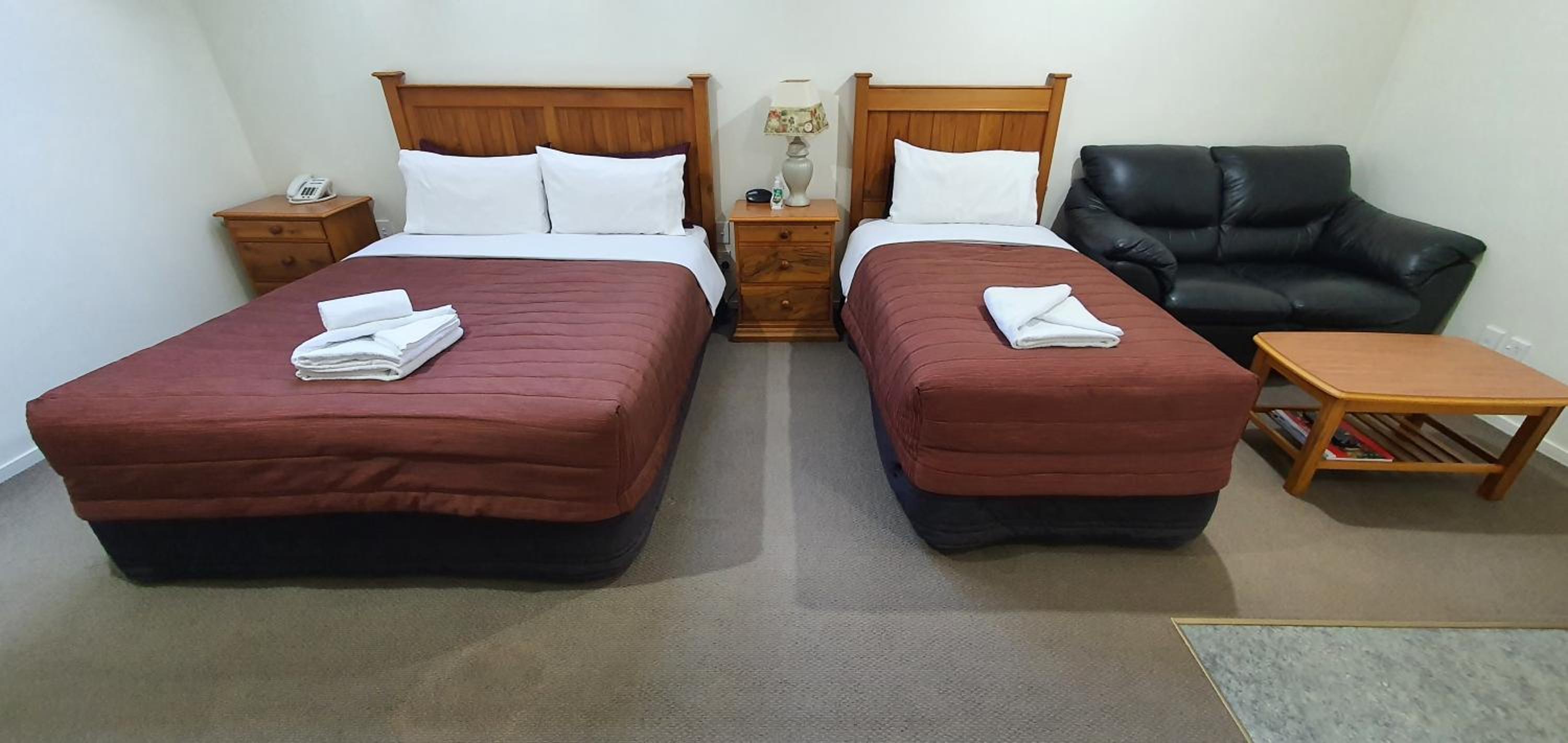 Rosewood Court Motel