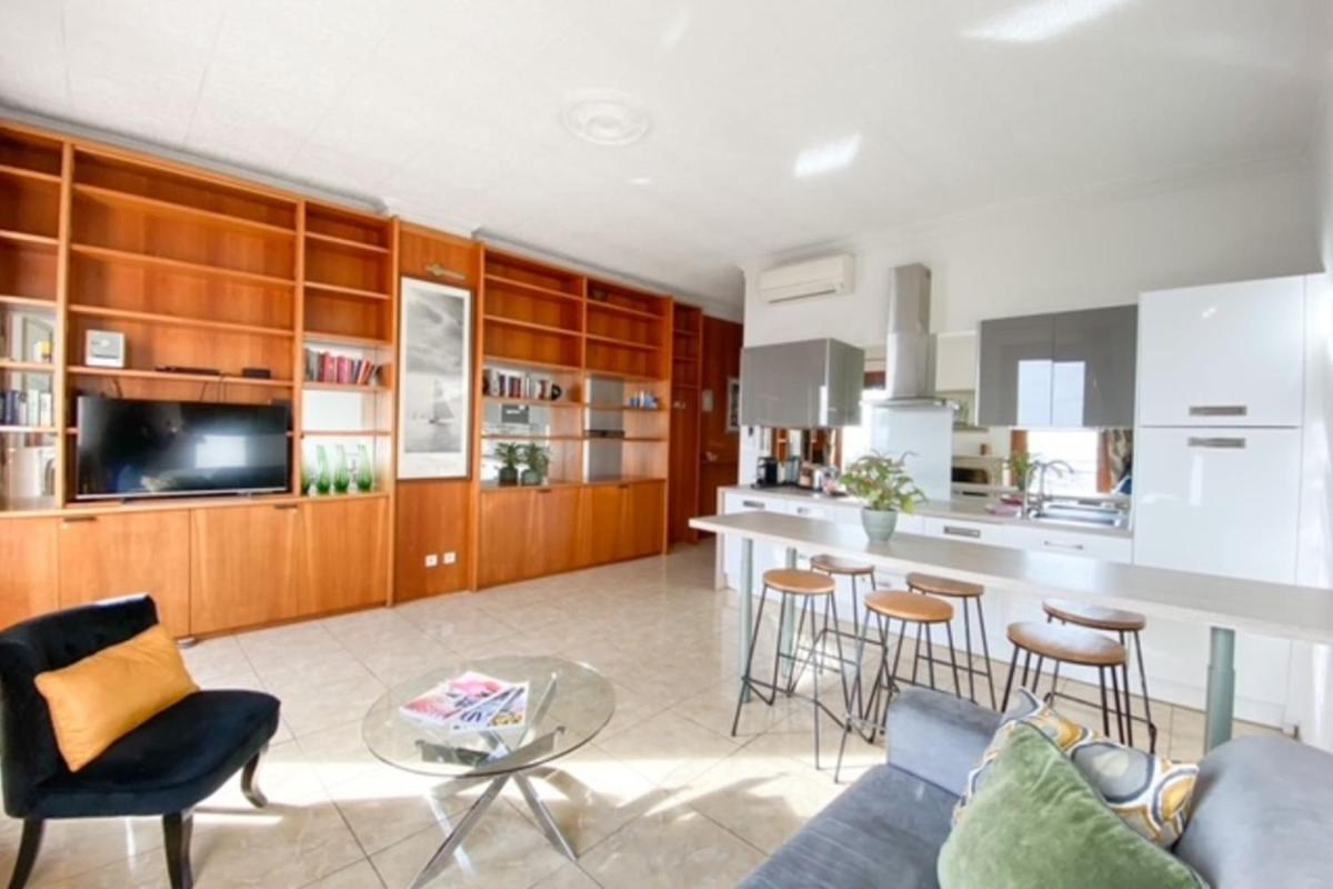Quai St Pierre 2 bedrooms apt with sea view photo 5