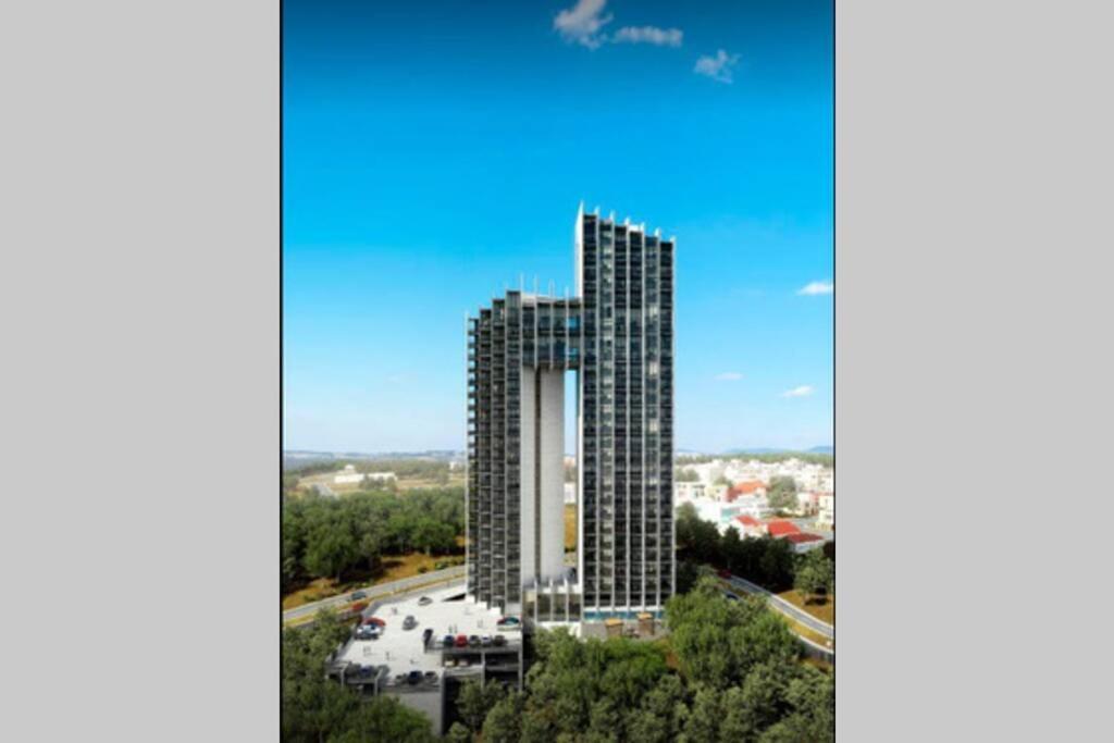Departamento de lujo en Queretaro, excelente vista, Nota ver observaciones en uso de alberca