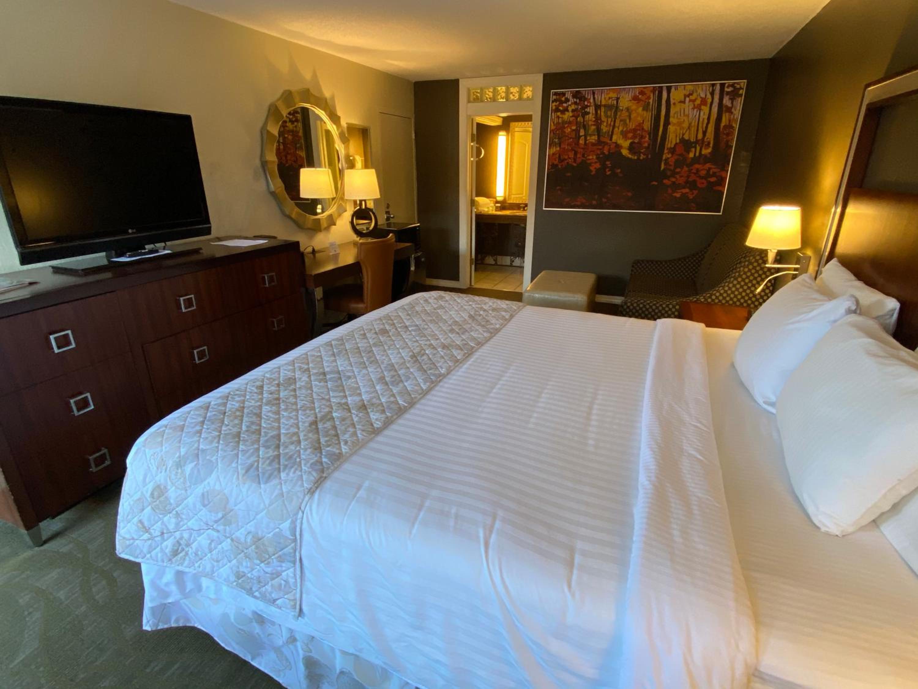 Cascades Inn