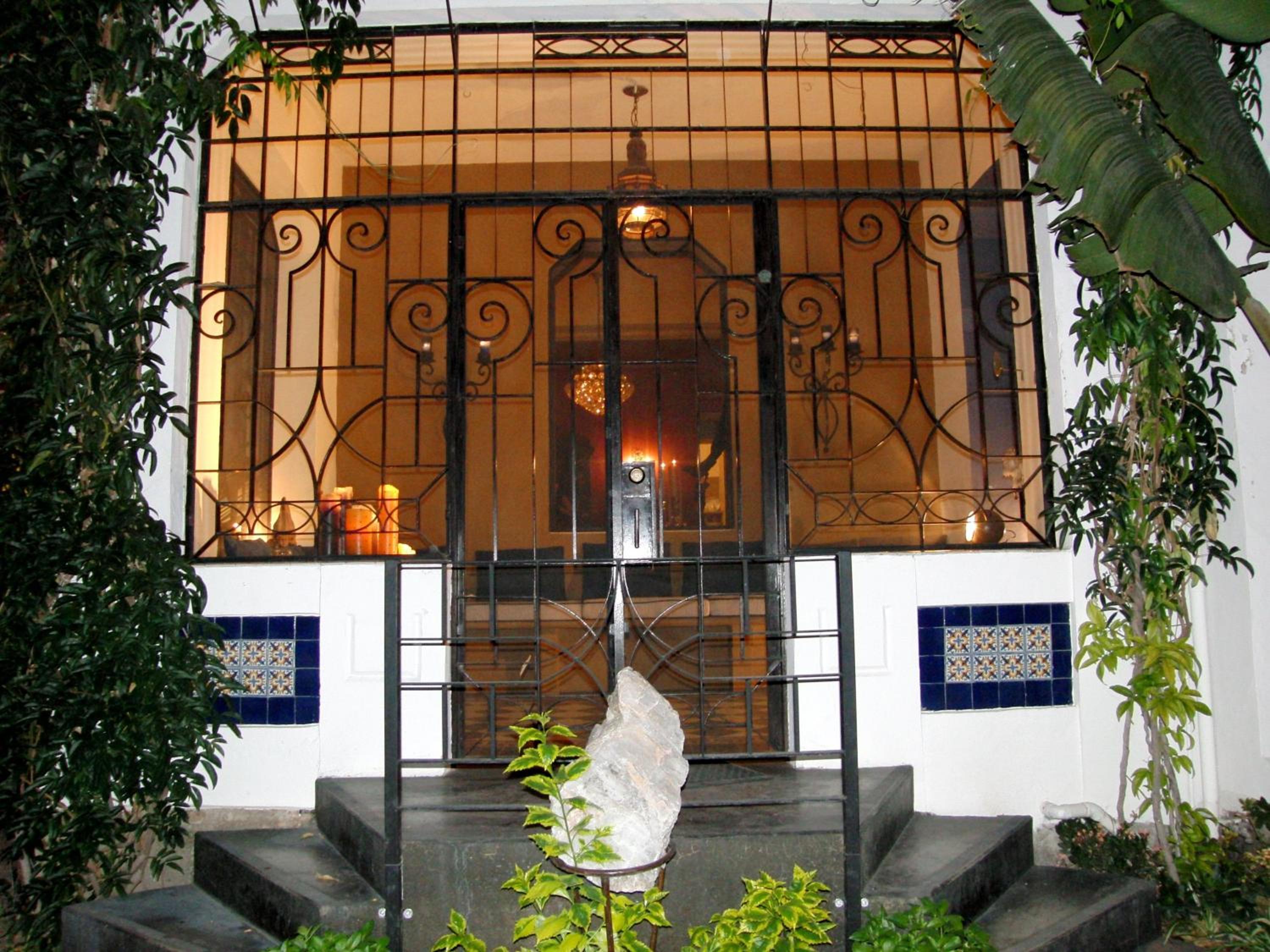 La Perla Hotel Boutique B&B