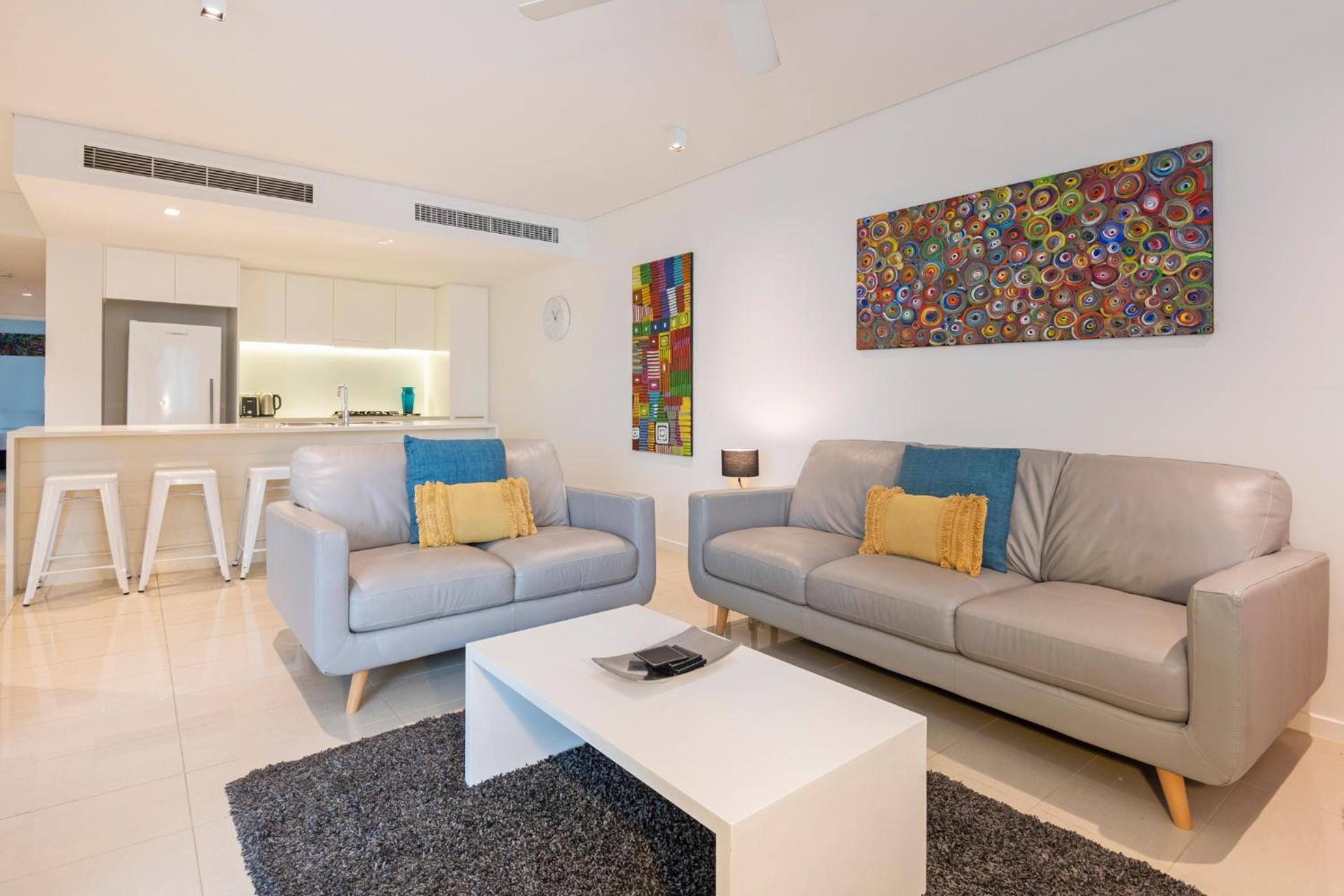 Saltwater Suites - Waterfront Apartments