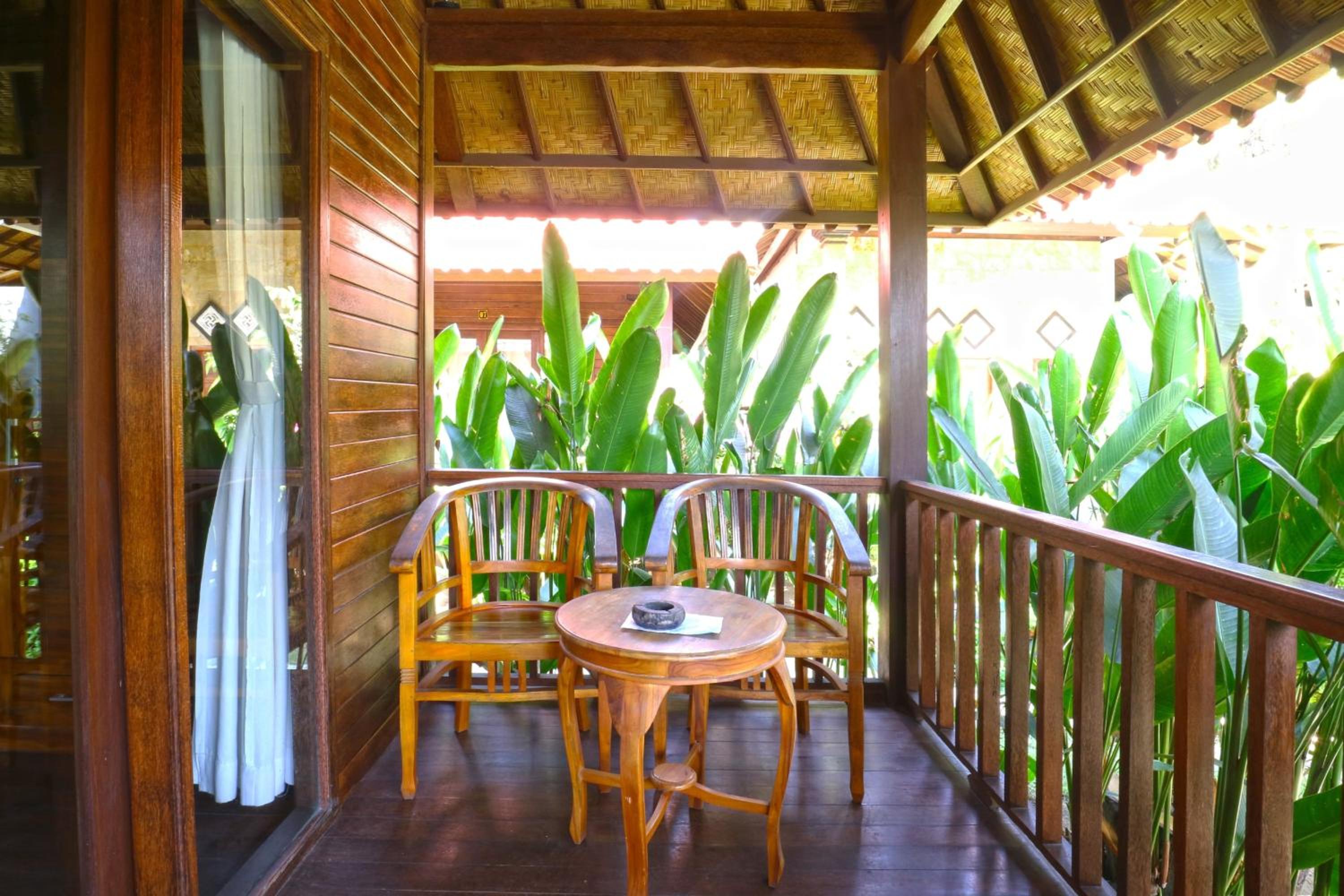 Nyoman Guesthouse and Grill