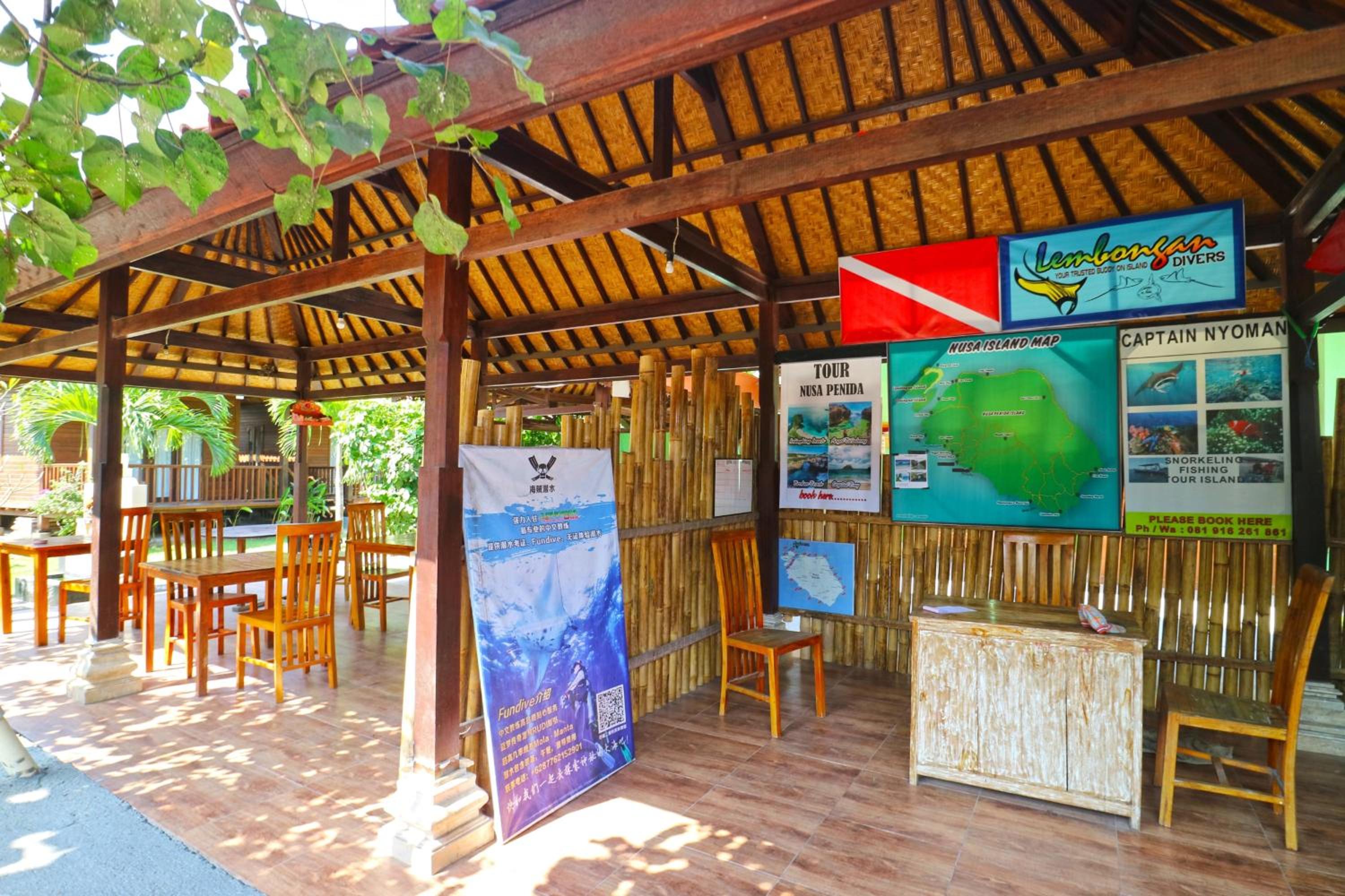 Nyoman Guesthouse and Grill