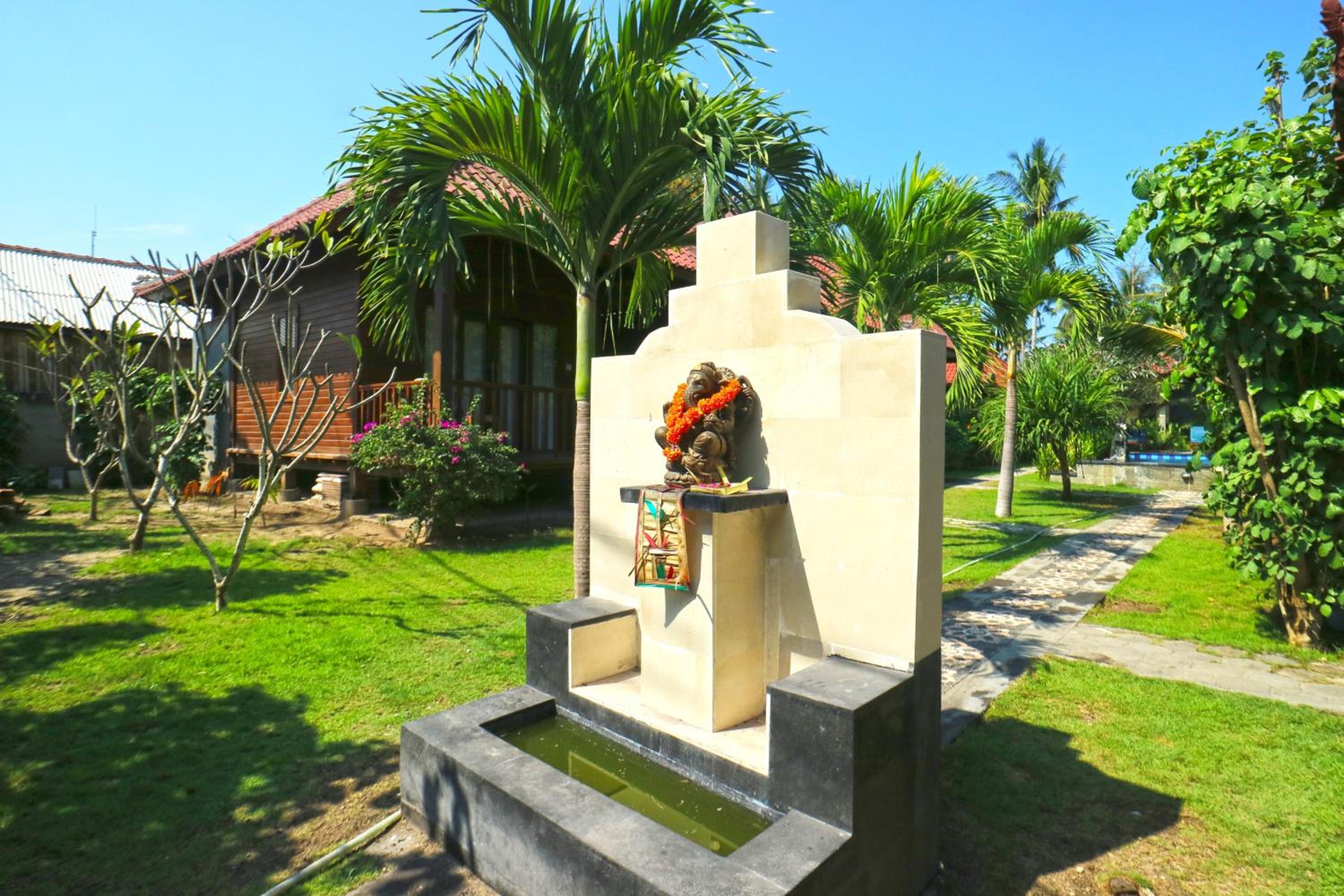 Nyoman Guesthouse and Grill