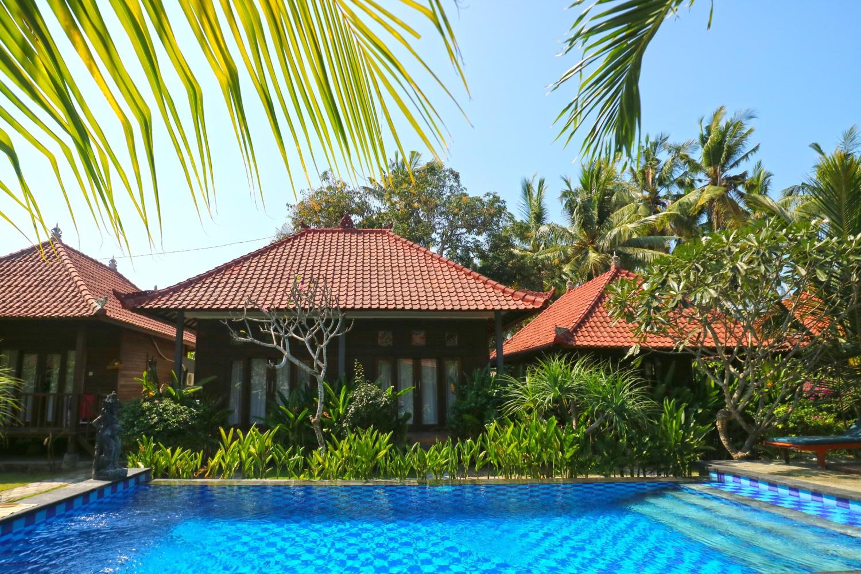 Nyoman Guesthouse and Grill