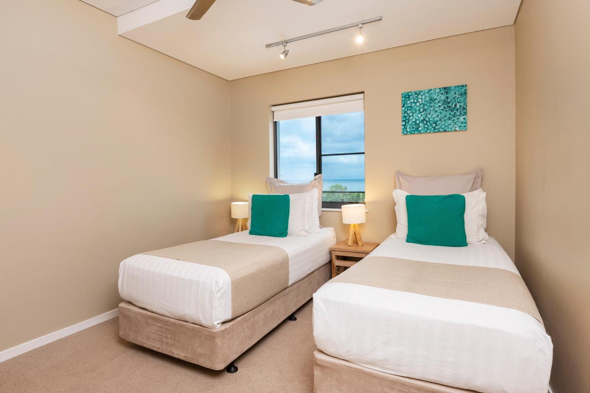 Saltwater Suites - Waterfront Apartments