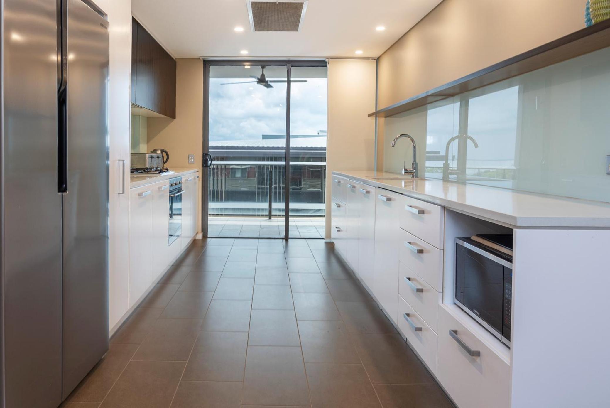 Saltwater Suites - Waterfront Apartments