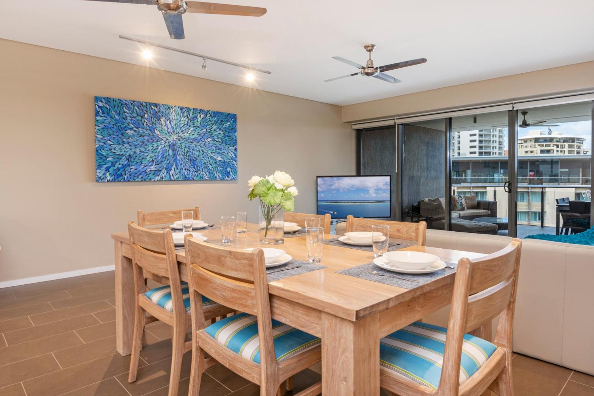 Saltwater Suites - Waterfront Apartments
