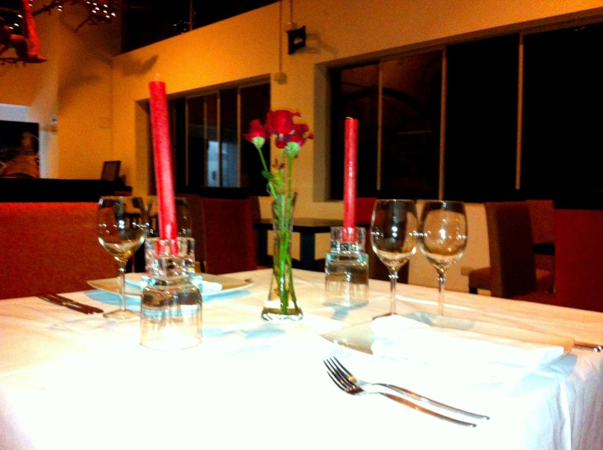 restaurant