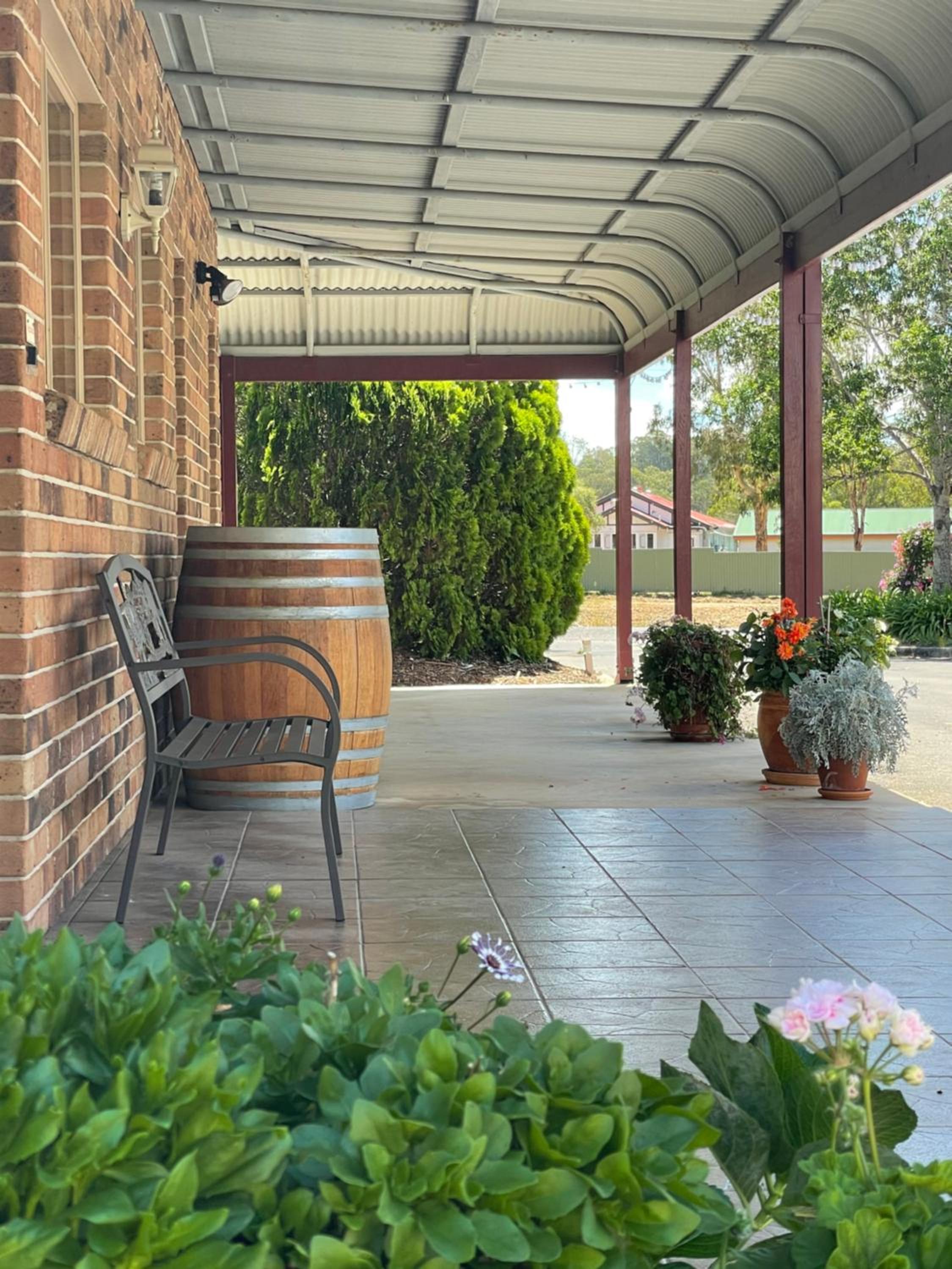 Crows Nest Motel
