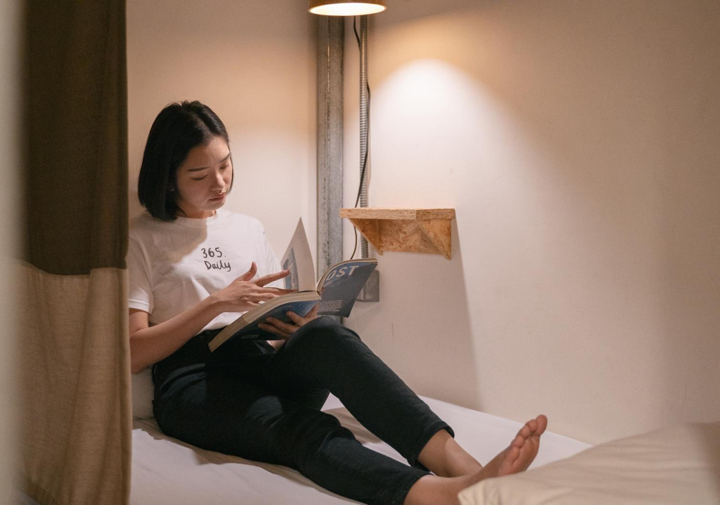 365.Hostel